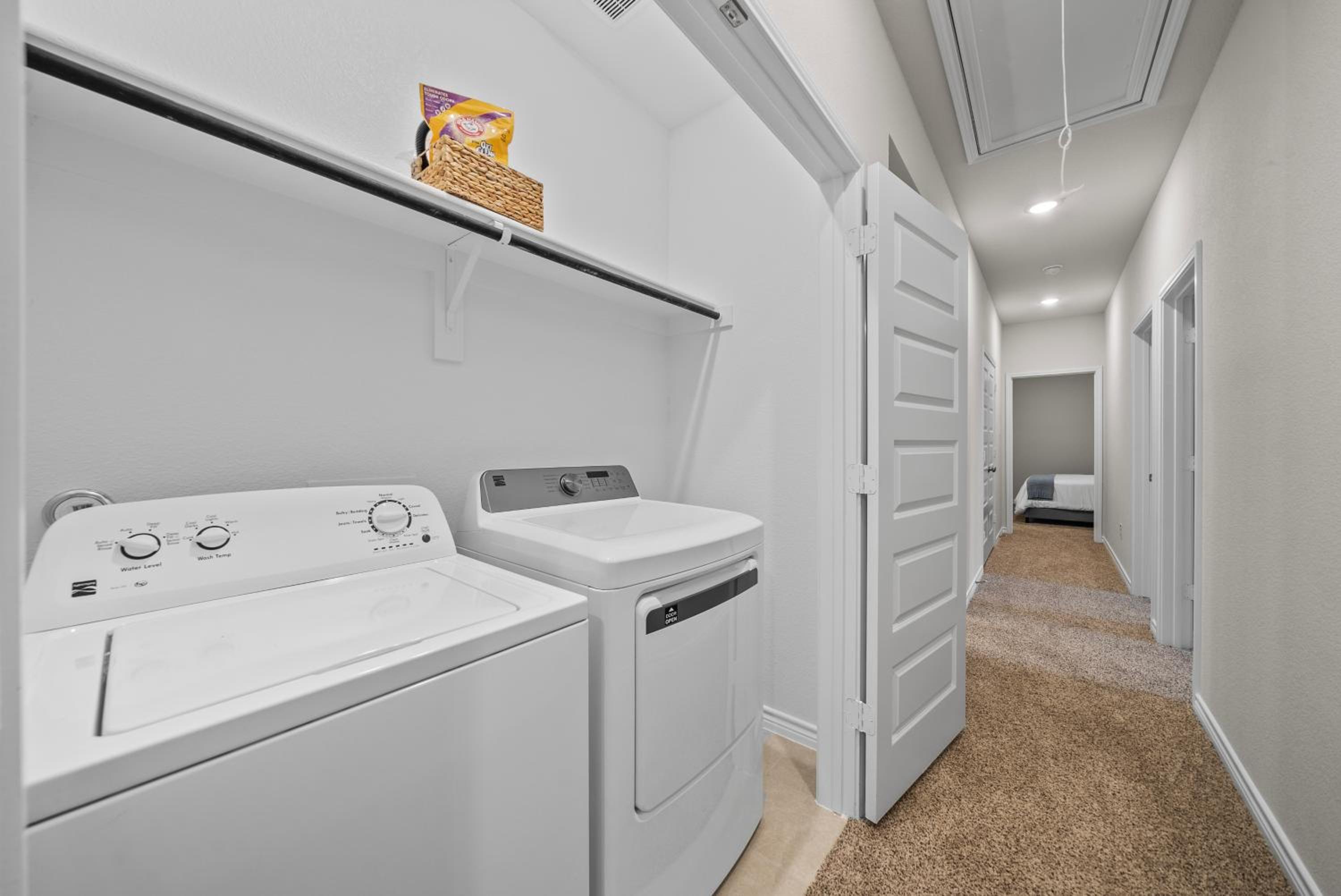 Luxurious 4 Bed Duplex Getaway!