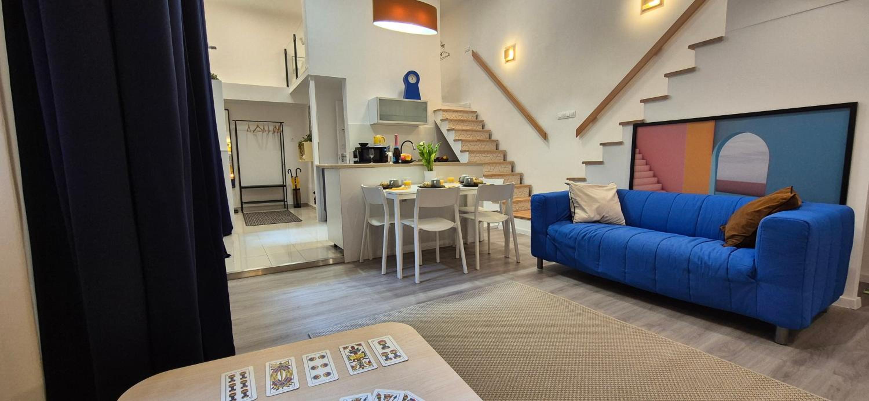Eden's Golden Gallery Loft
