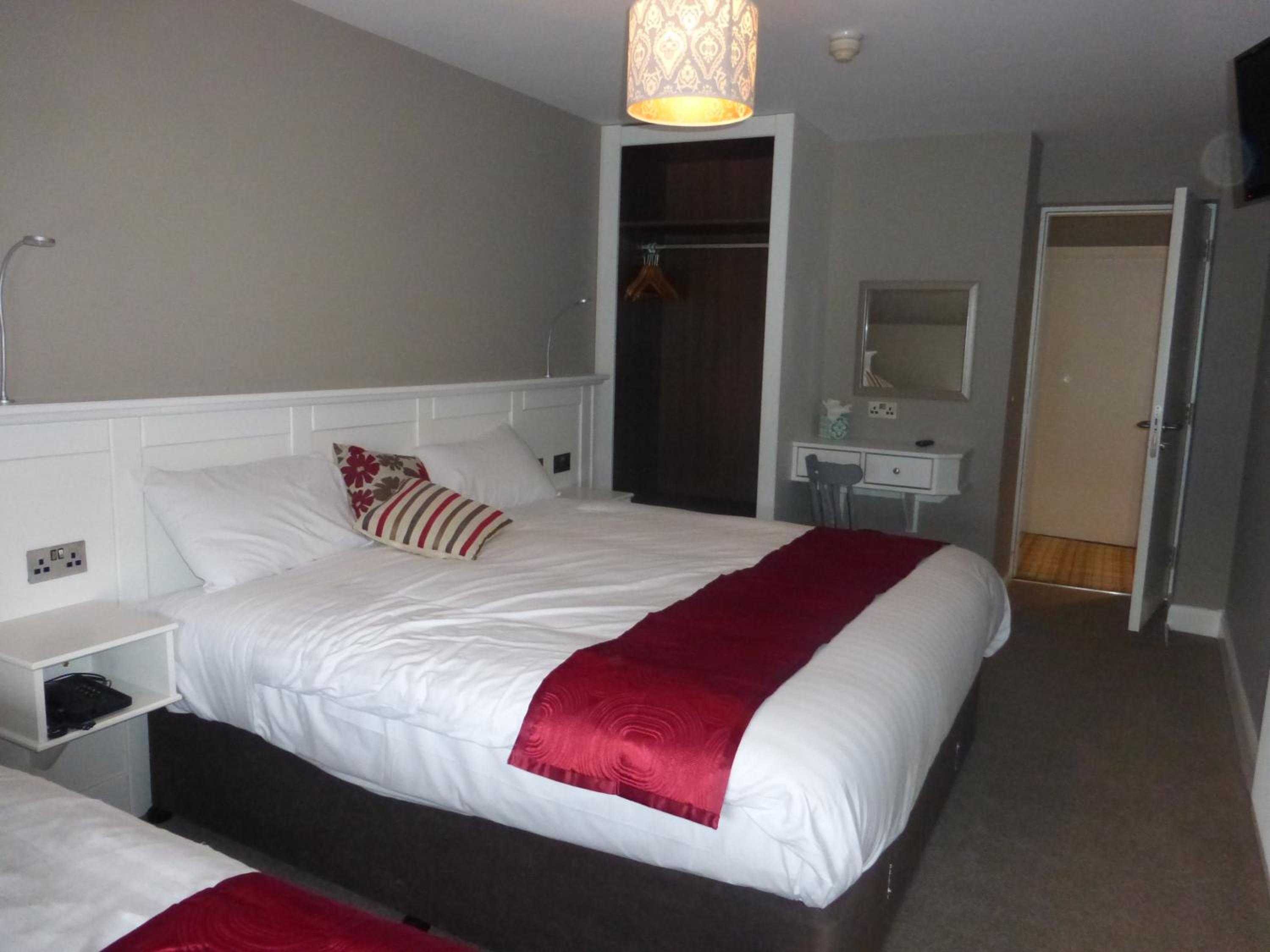 Ryan's Hotel en Cong