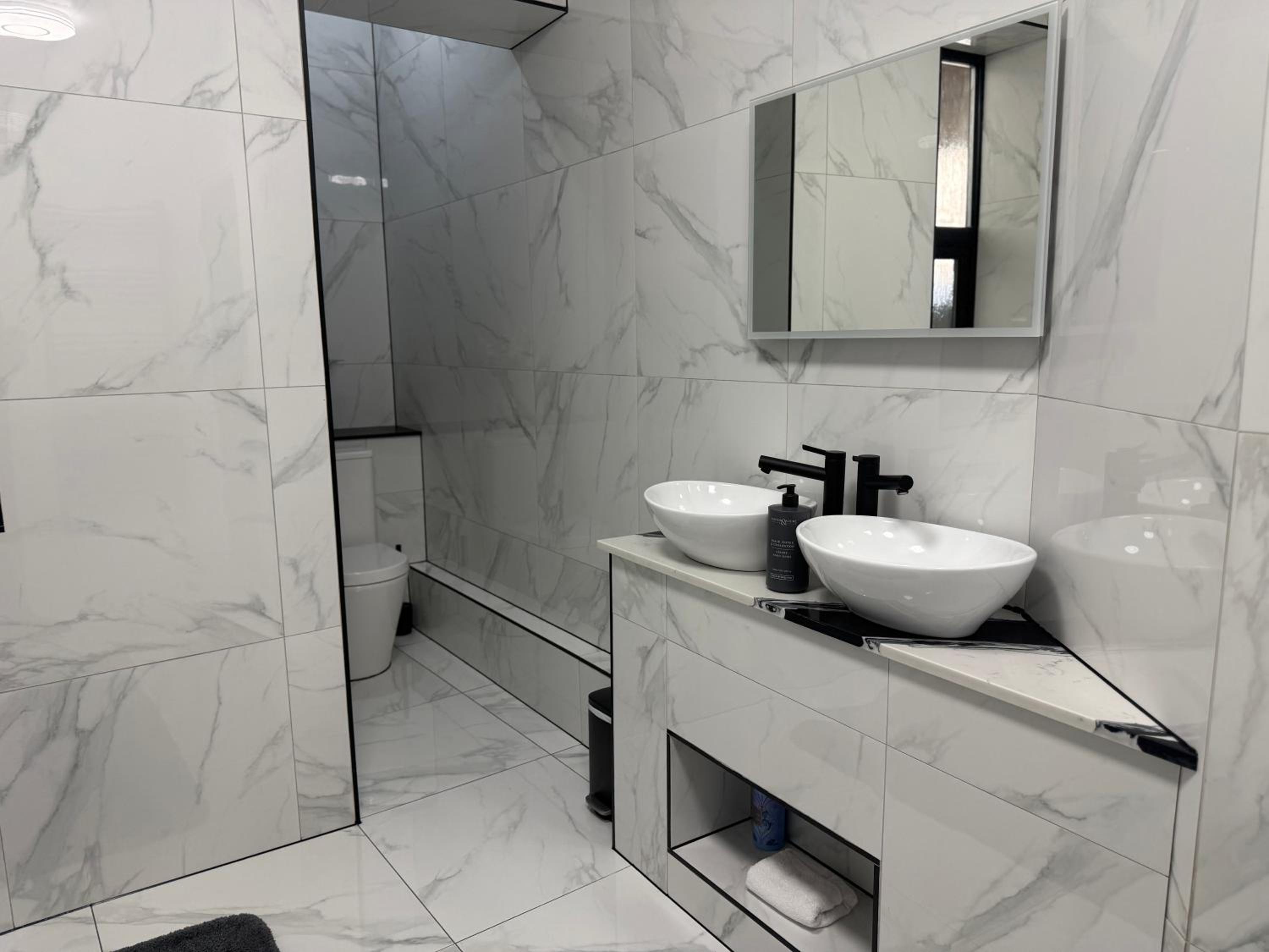 Stylish city centre Penthouse