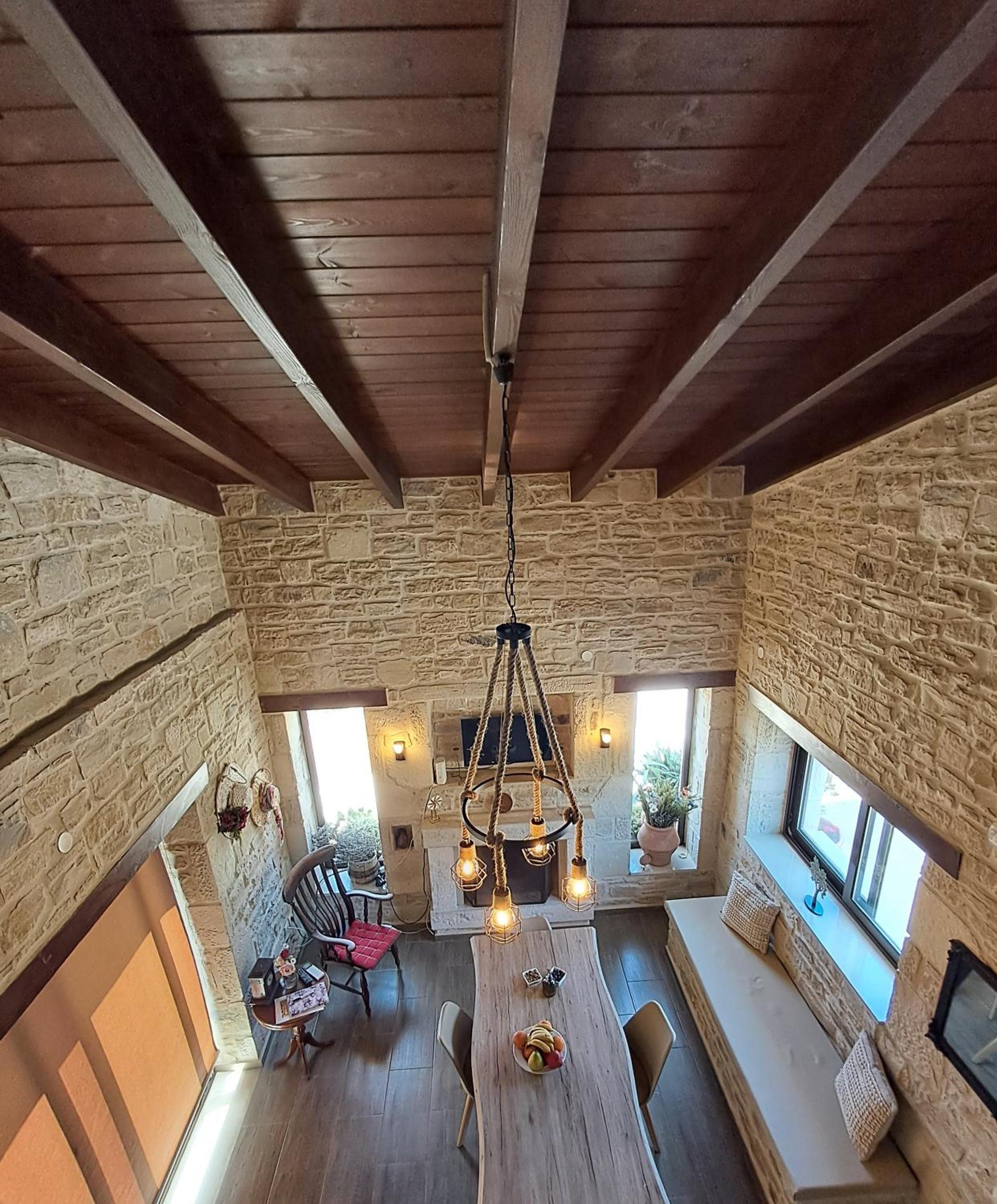 OLIVE LAND - ΓΗ ΤΗΣ ΕΛΙΑΣ / STONE VILLA.