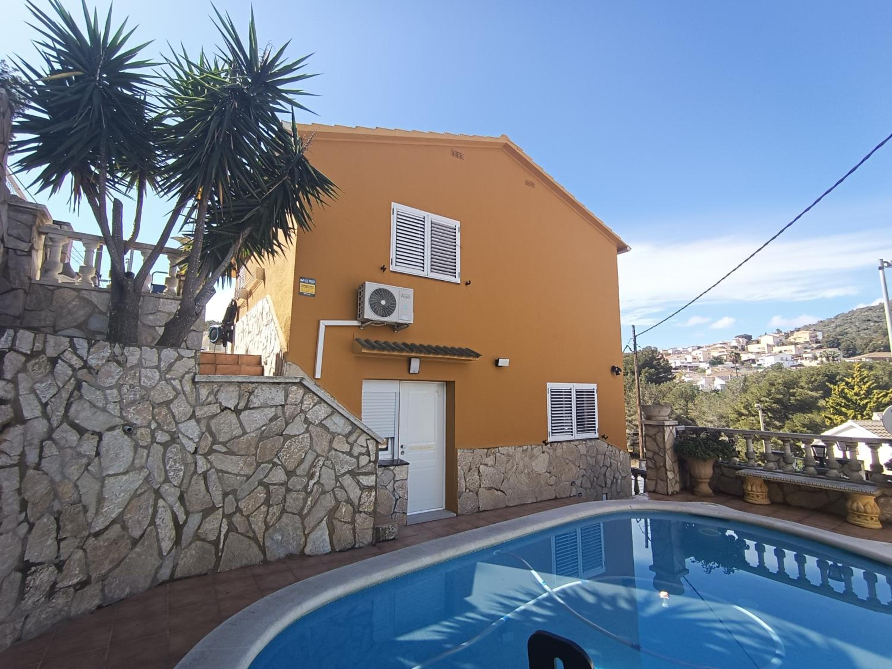 VIP Poolsuite Calafell