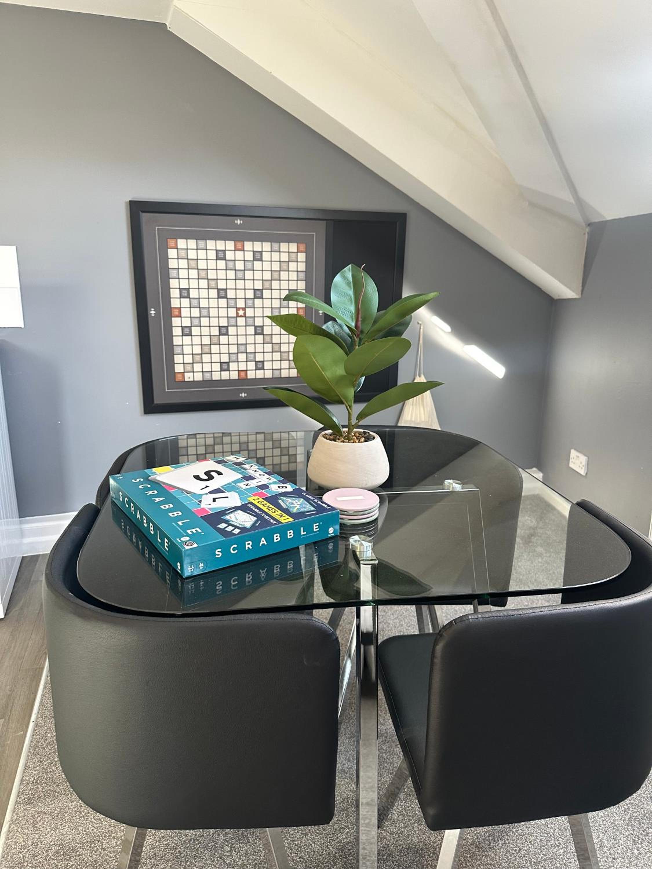 The Board Games Apartments - Brought to you by Coastline Retreats - Themed town centre apartments ALL WITH LUXURY 2 PERSON JACUZZI BATHS - 5 mins walk to t