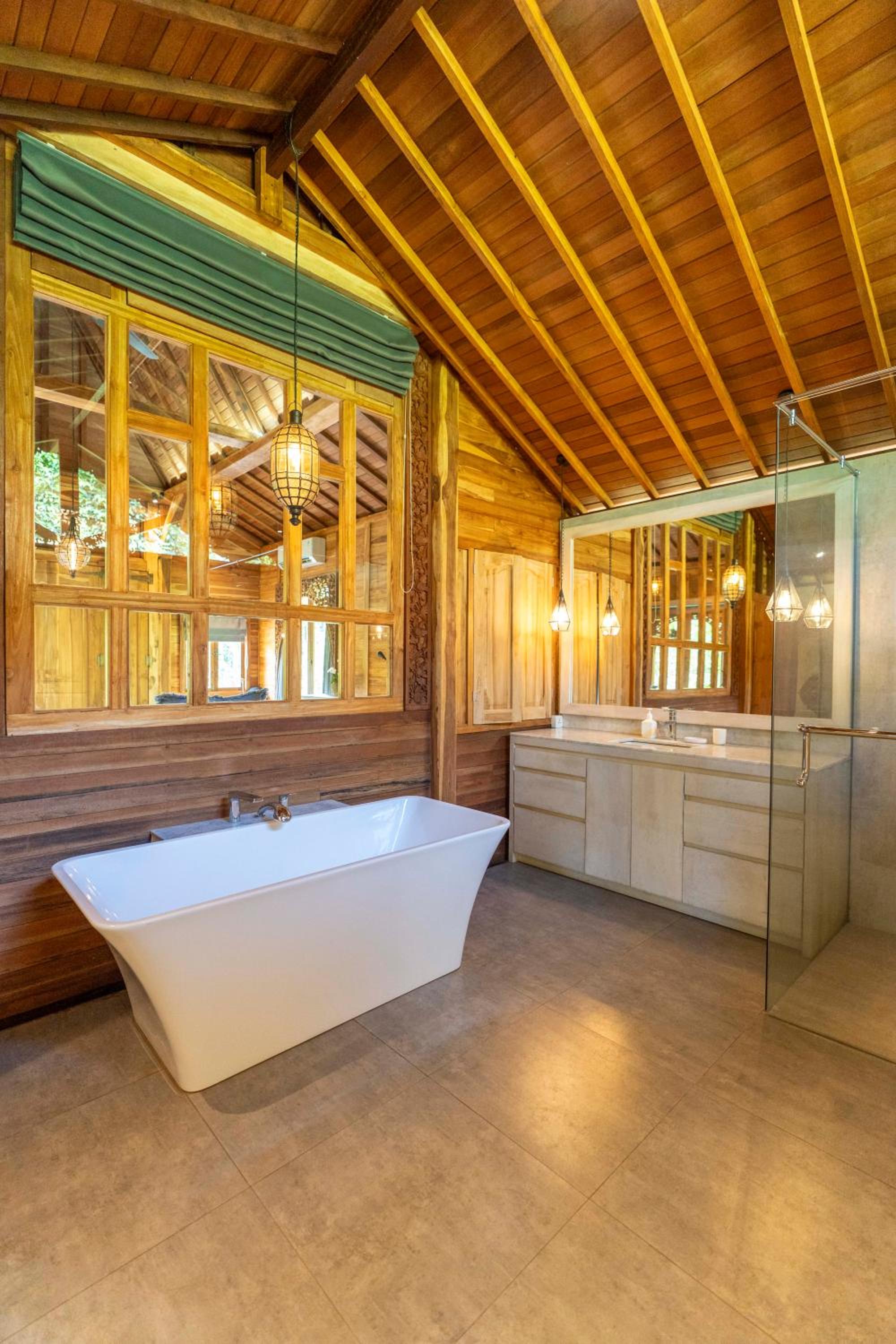 Tresna Bali Luxury Cabins Ubud