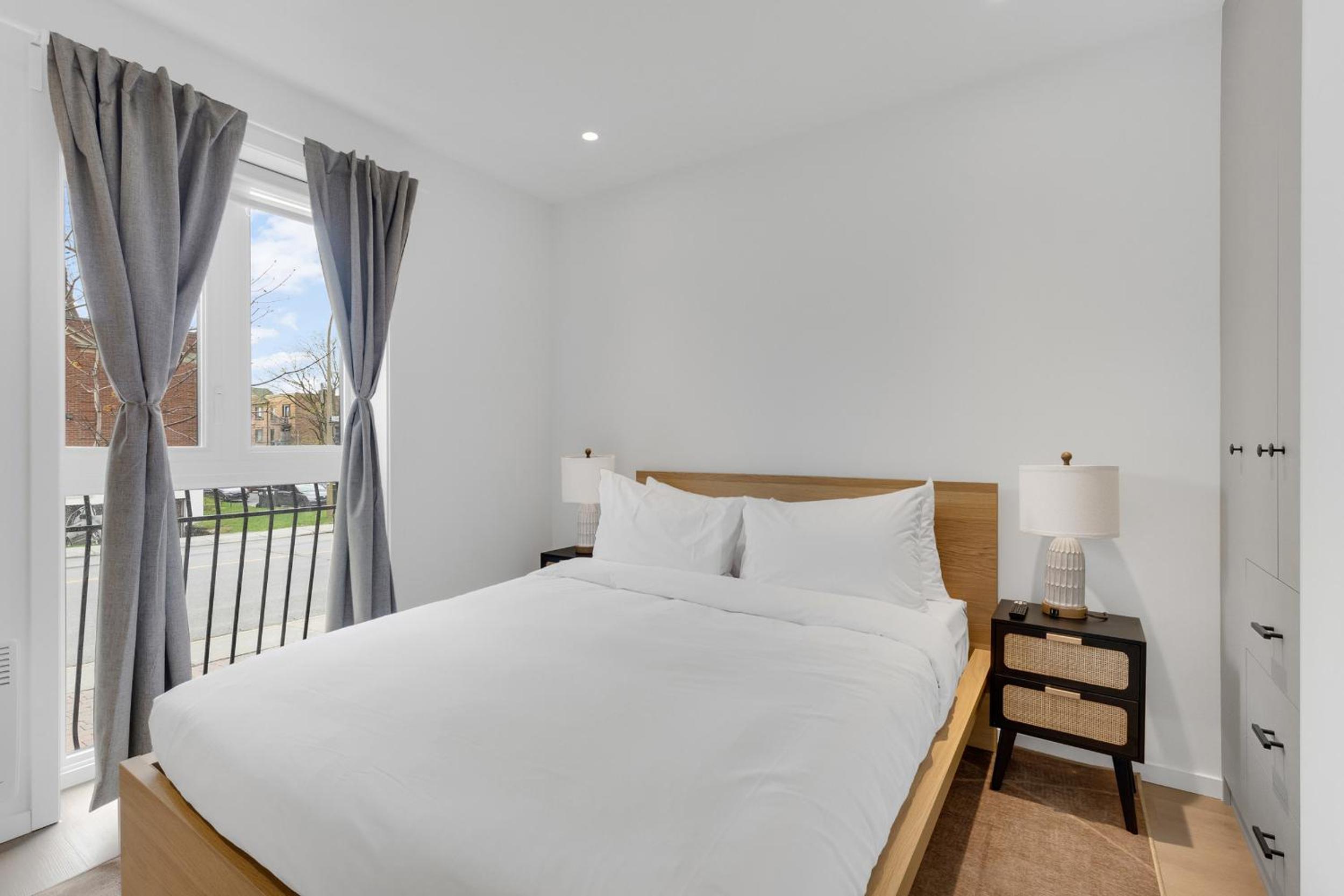 Le Victoria Midtown Mtl