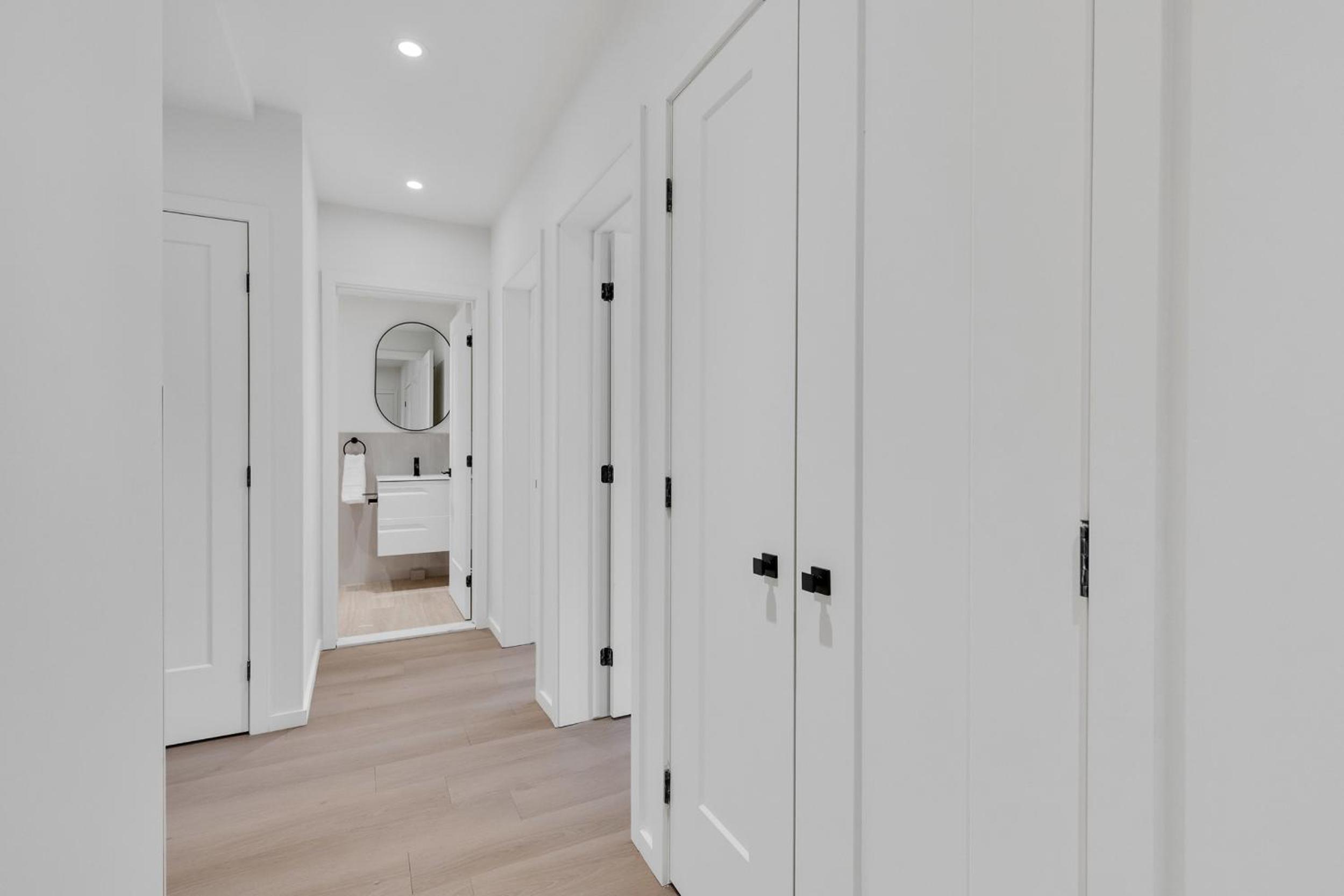 Le Victoria Midtown Mtl