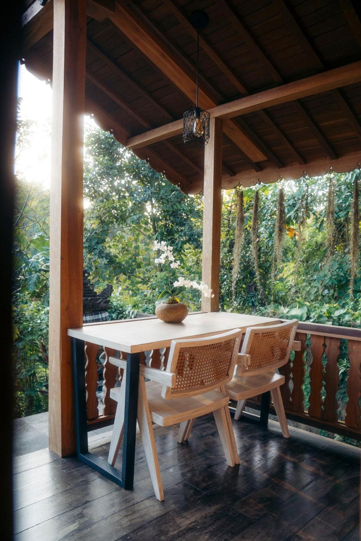Tresna Bali Luxury Cabins Ubud