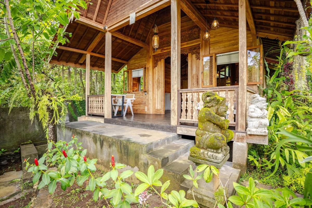 Tresna Bali Luxury Cabins Ubud