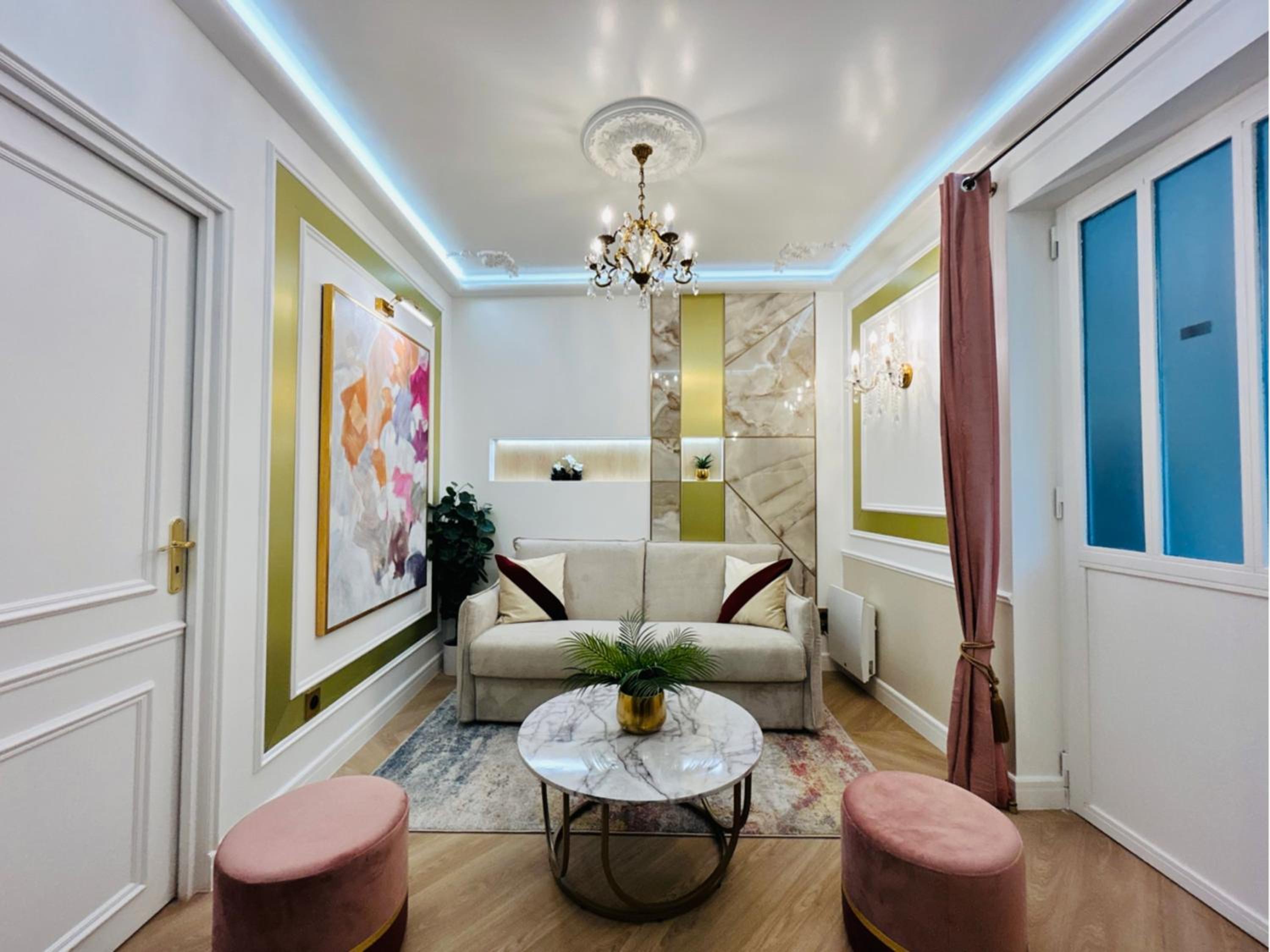 Merveil - Luxury Suite - Marais - Charlot