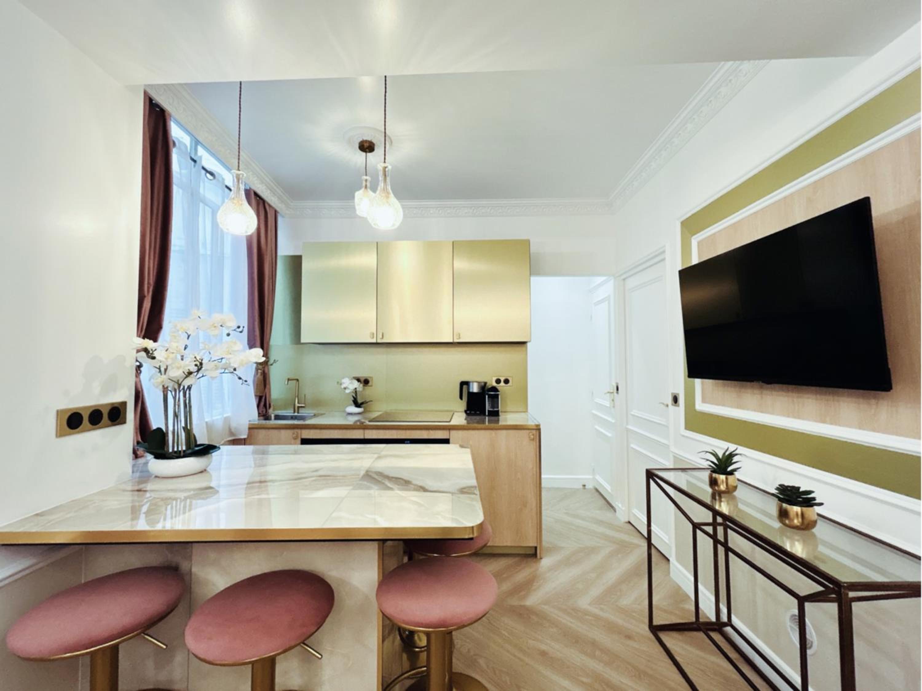 Merveil - Luxury Suite - Marais - Charlot