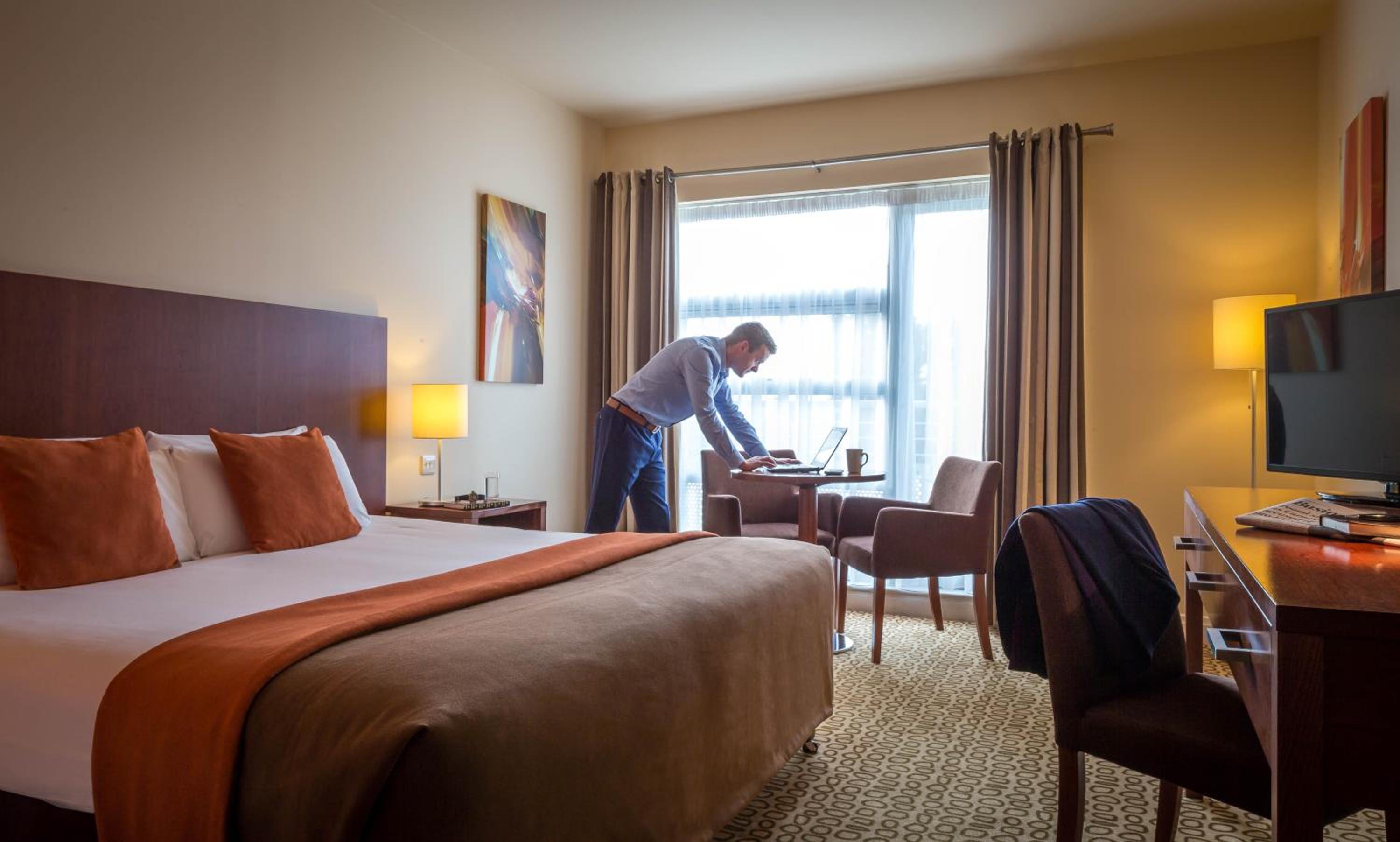 Limerick Vacations - Maldron Hotel  Leisure Centre Limerick - Property Image 12