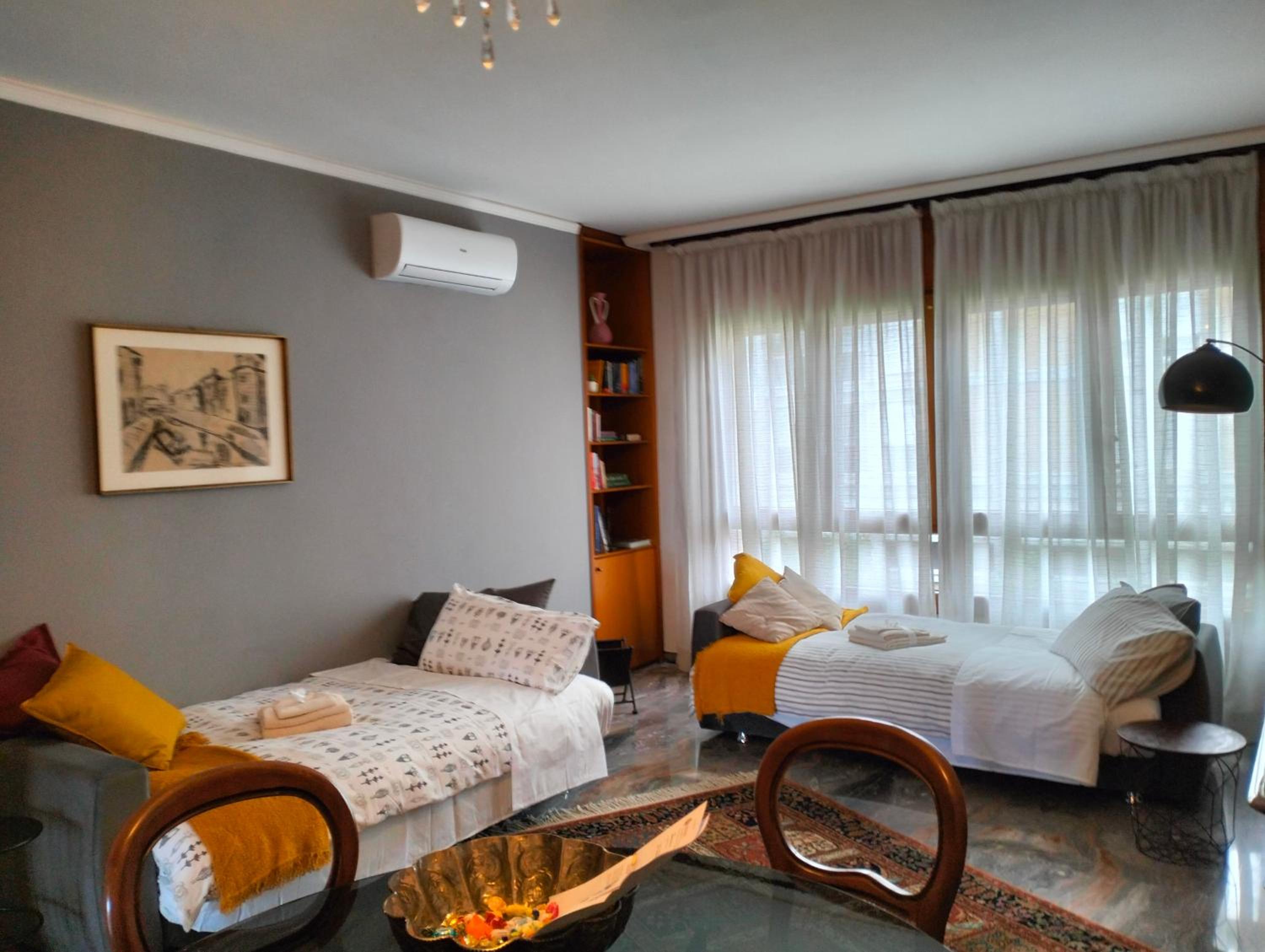 Urbino Uno Apt Venezia