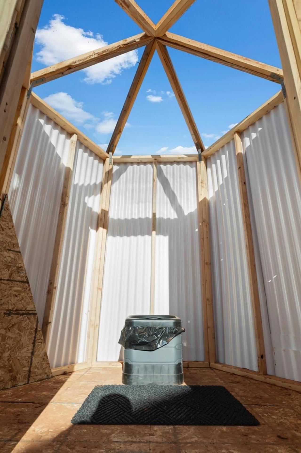 Southwest Silo Stay- 1 Bedroom Near Zion & Bryce