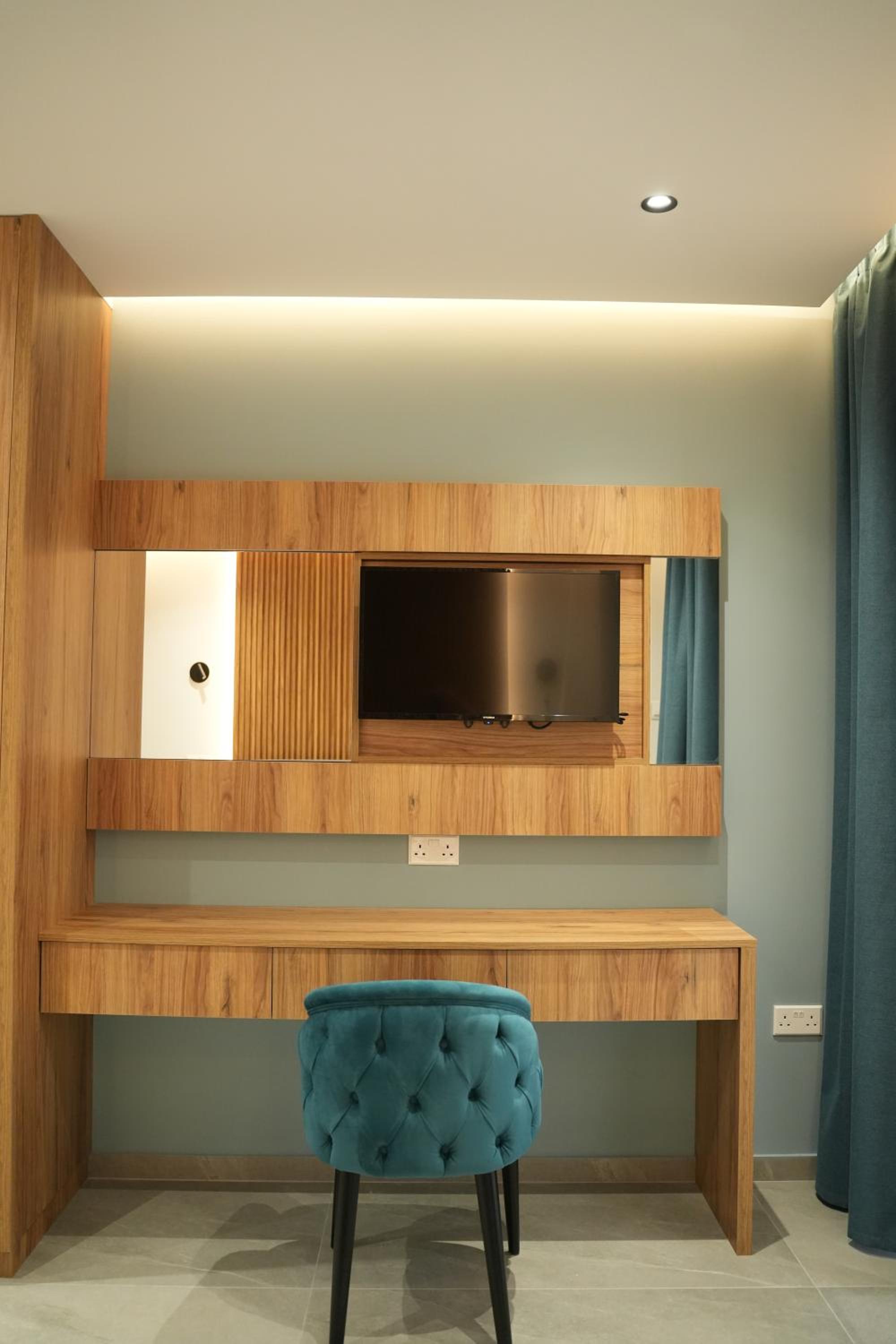 Zen City Suites