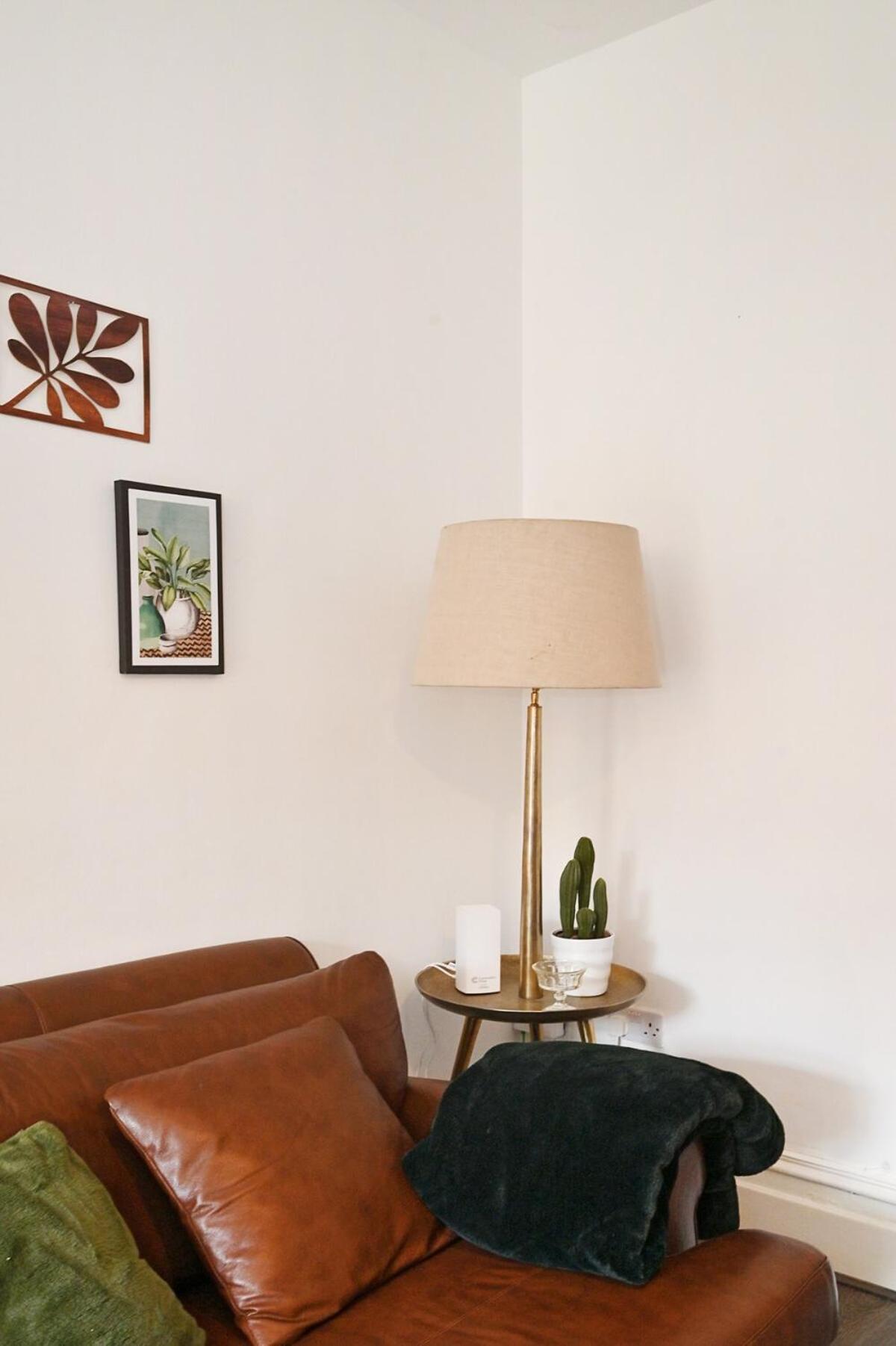 Croydon, victorian garden maisonette, free parking, Gatwick accessible