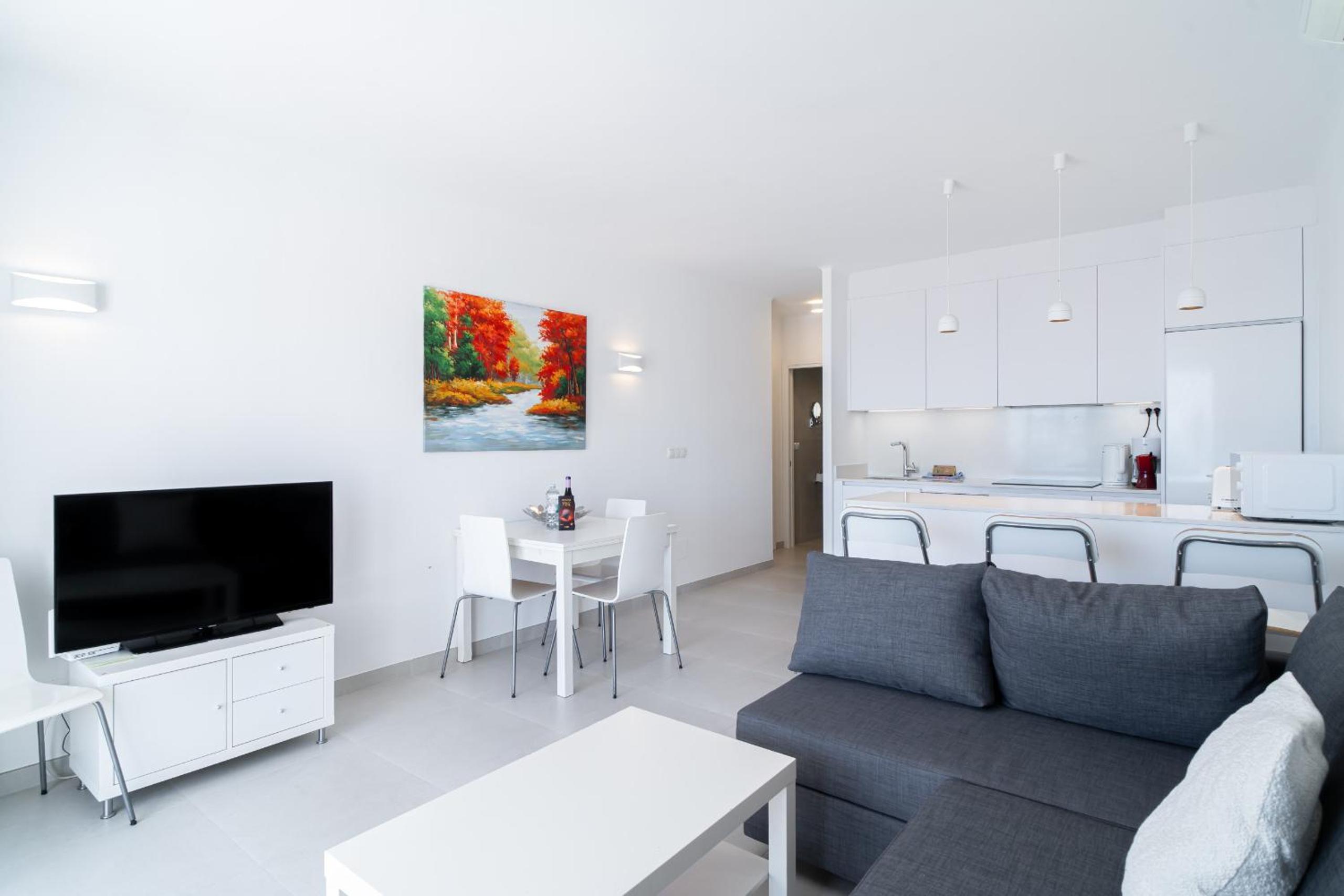 Hibiscos 33 Rooftop Vista by Casasol