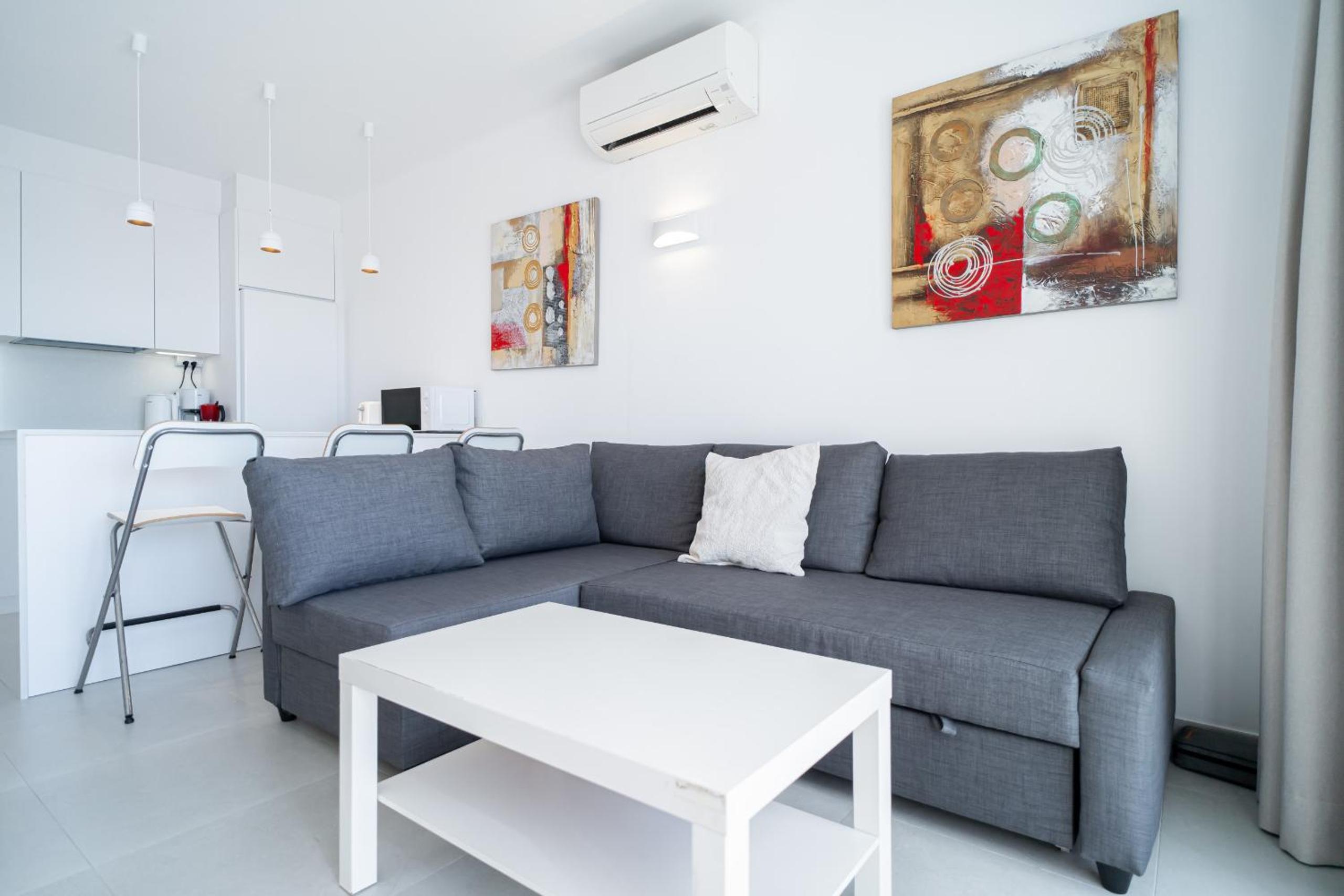 Hibiscos 33 Rooftop Vista by Casasol