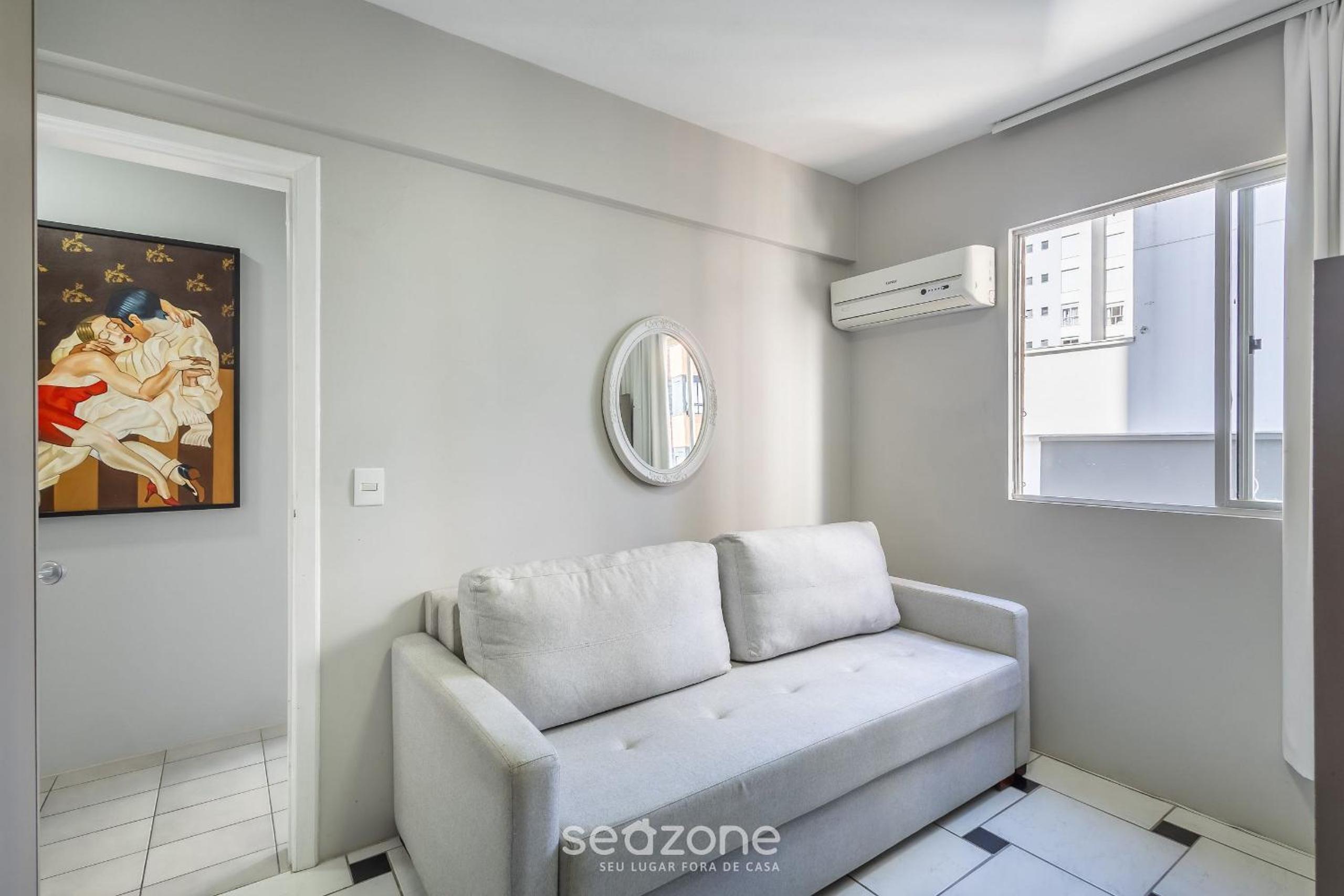 Beautiful oceanfront apt next to Brahma CET603