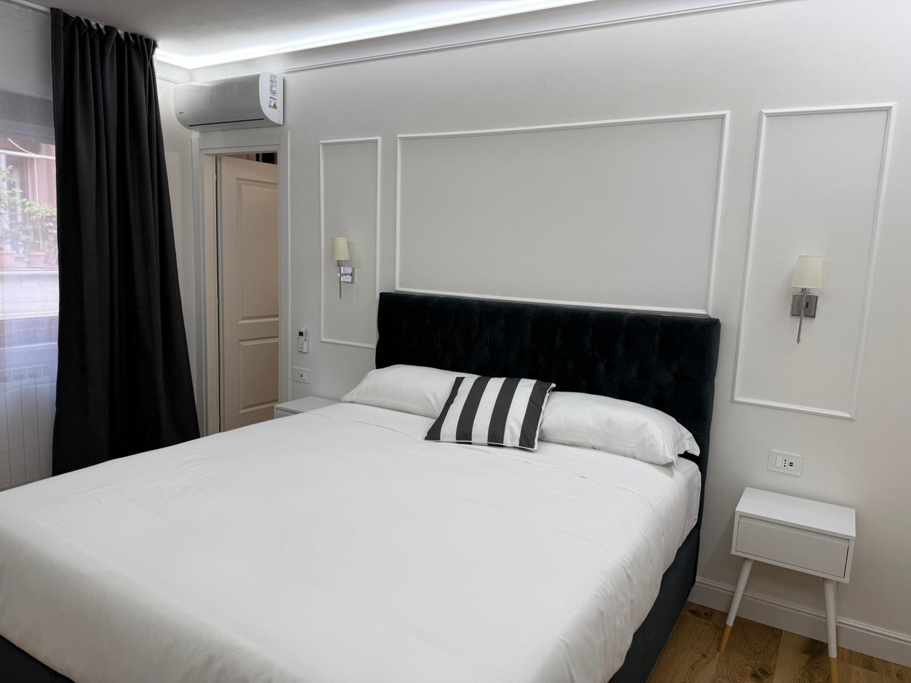 Emy Suites