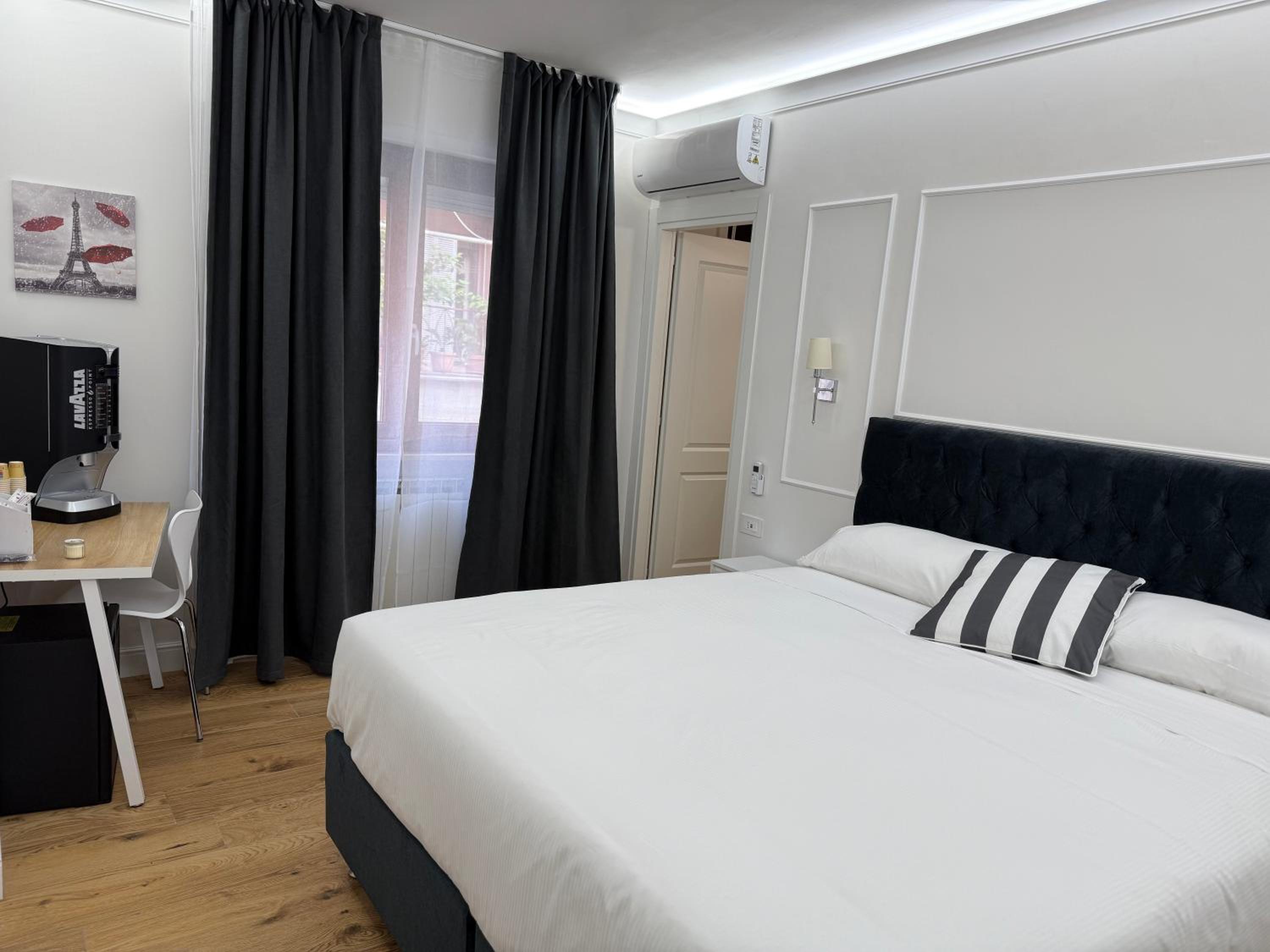 Emy Suites