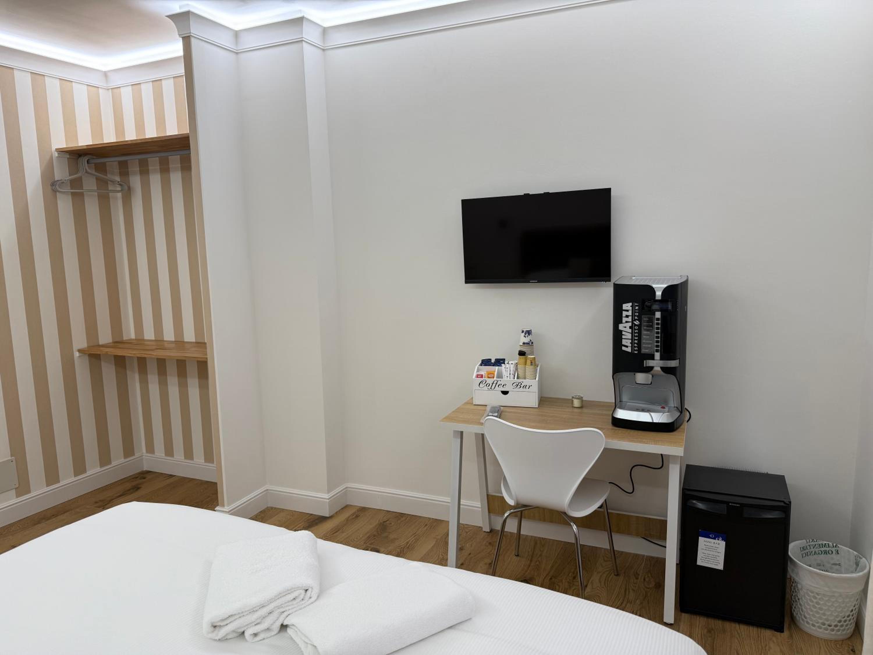 Emy Suites
