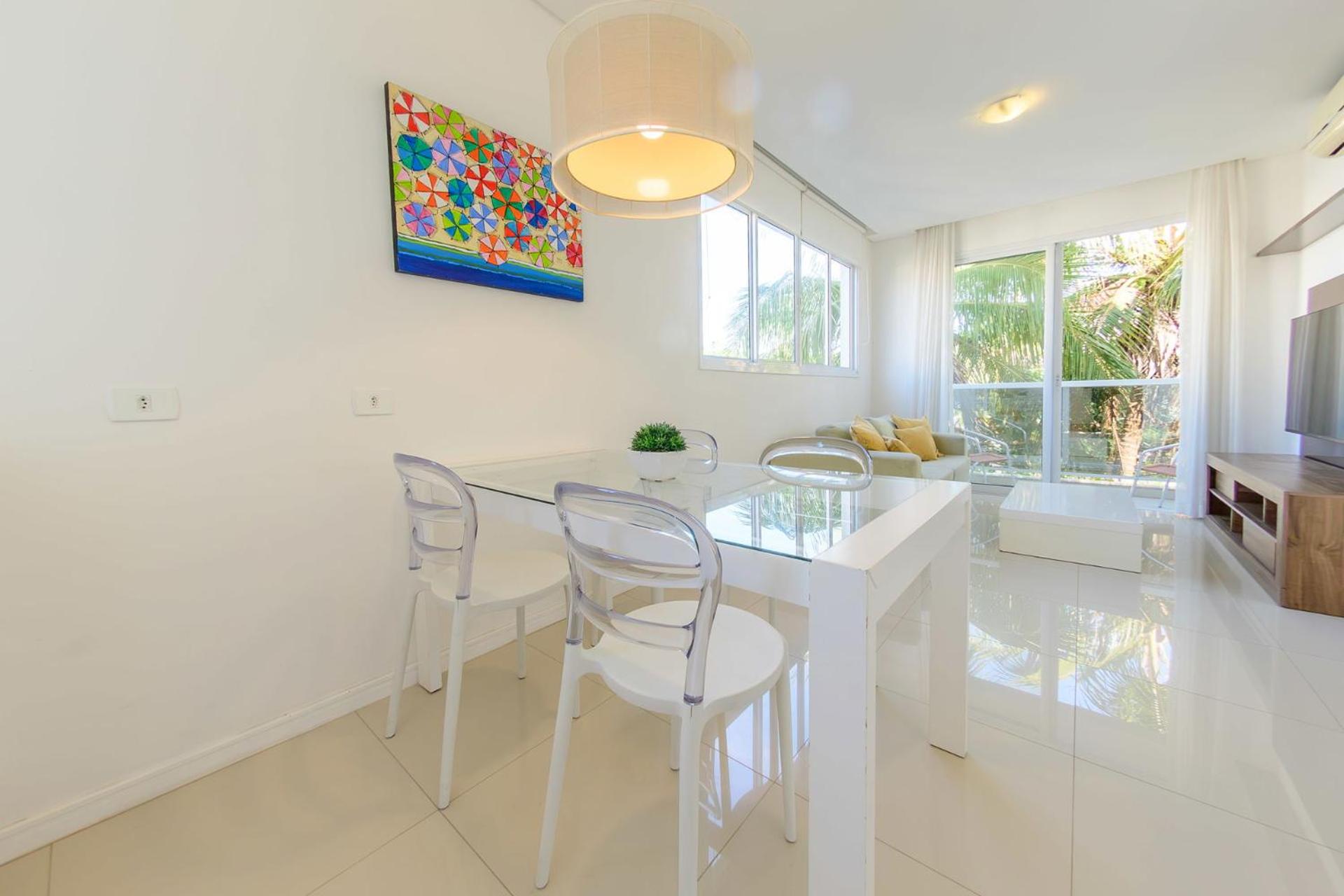 Apê decorado em Jurerê, perto da praia VJ8376
