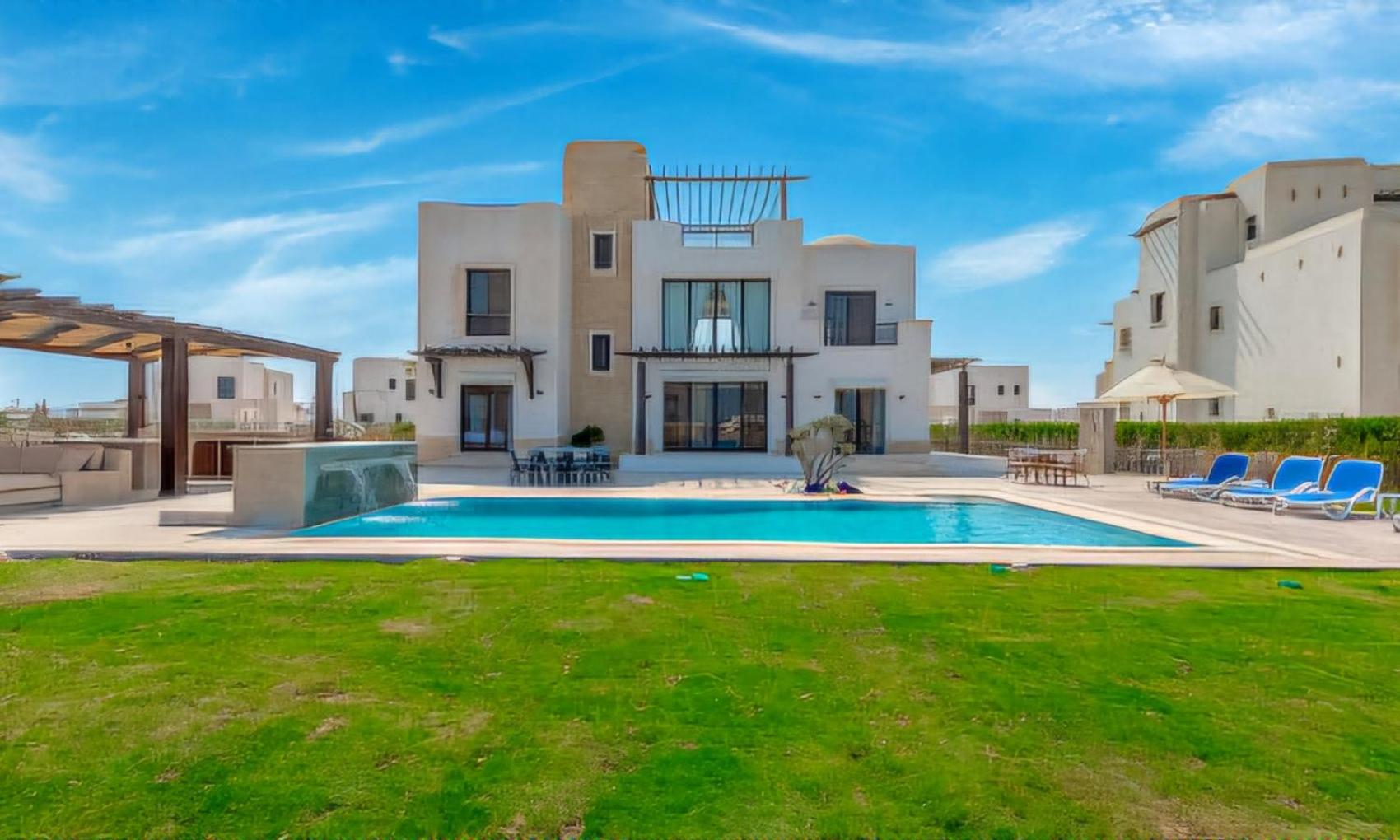Luxury Stays in Ancient Sands El Gouna