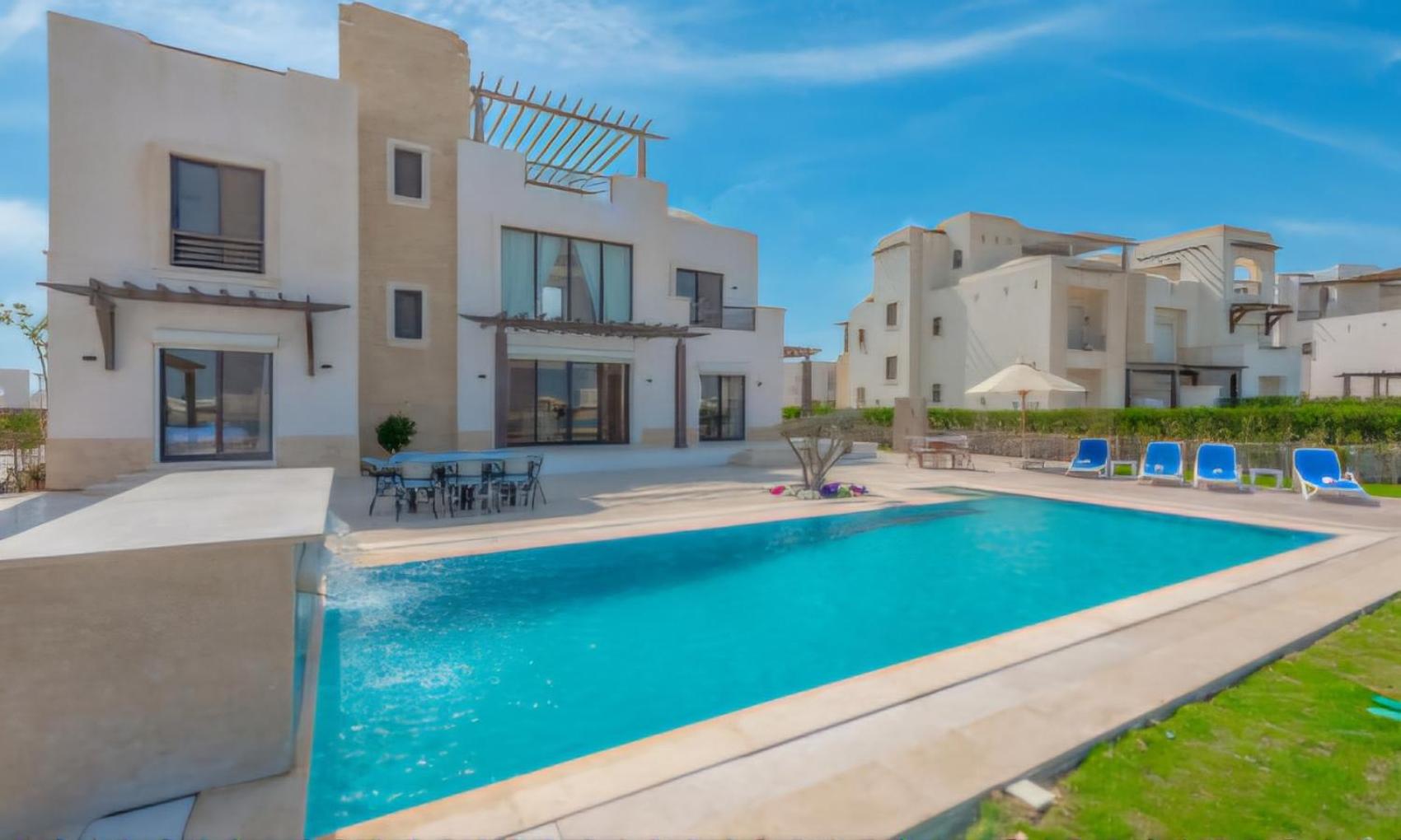 Luxury Stays in Ancient Sands El Gouna