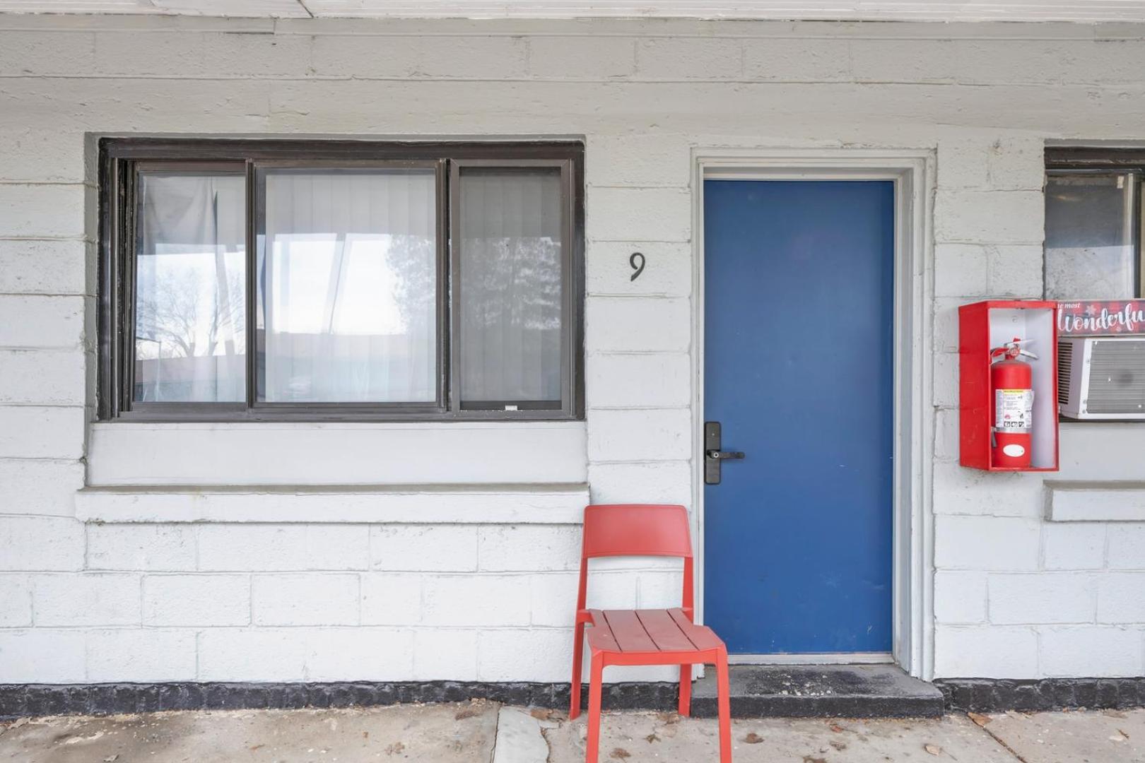 Private Room Bath Brownstown Near Detroit