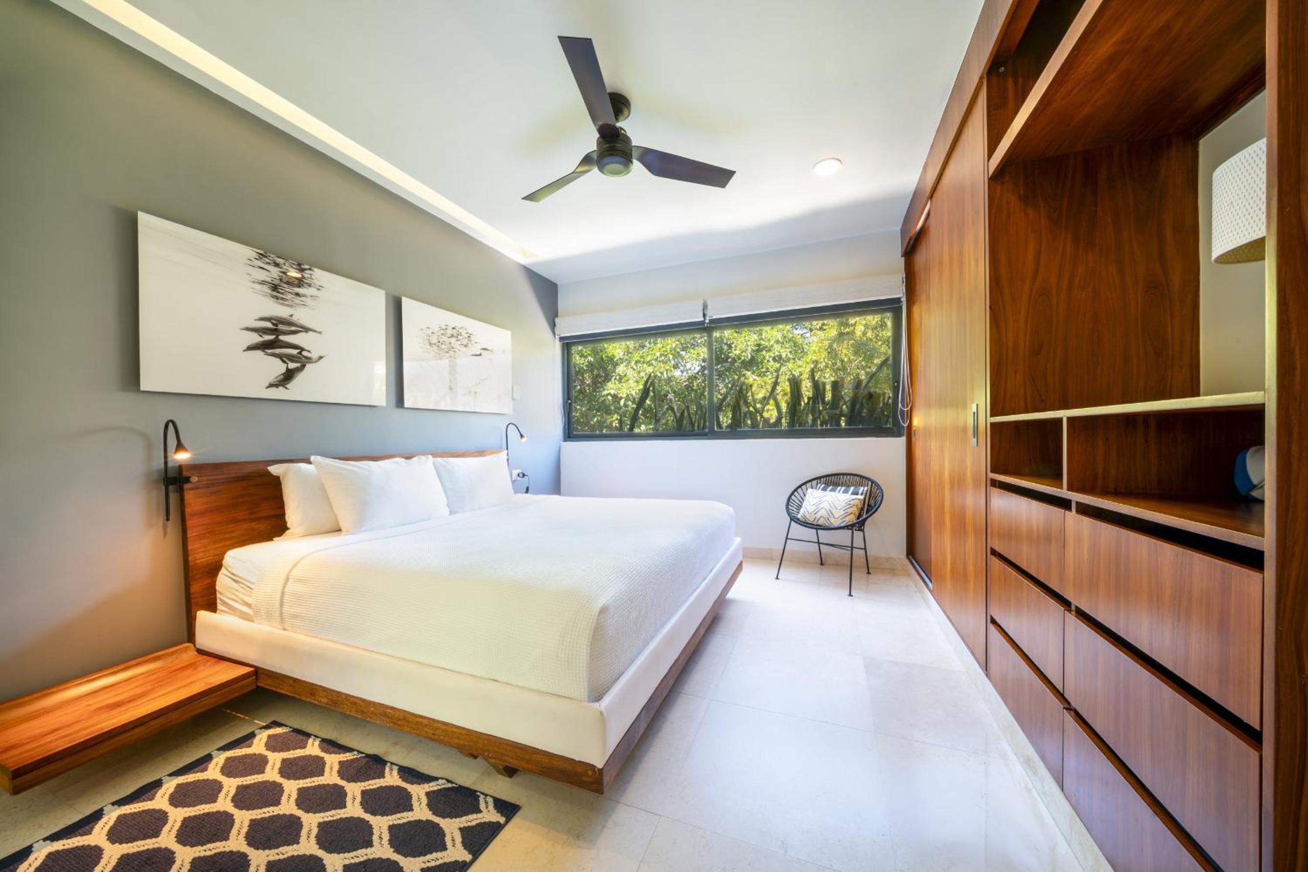 2 BR Condo with Rooftop Pool - Terrazas Condos