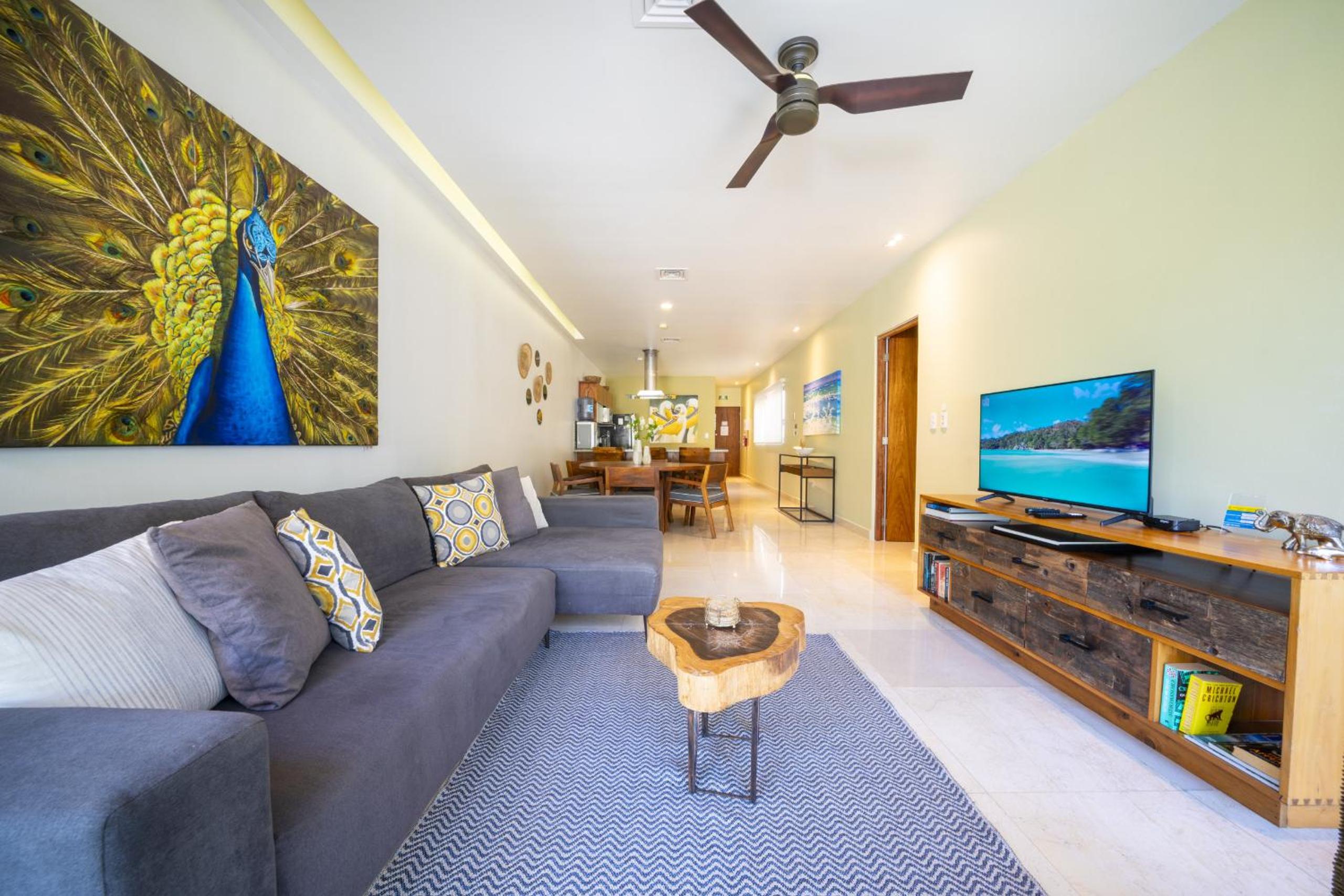 2 BR Condo with Rooftop Pool - Terrazas Condos