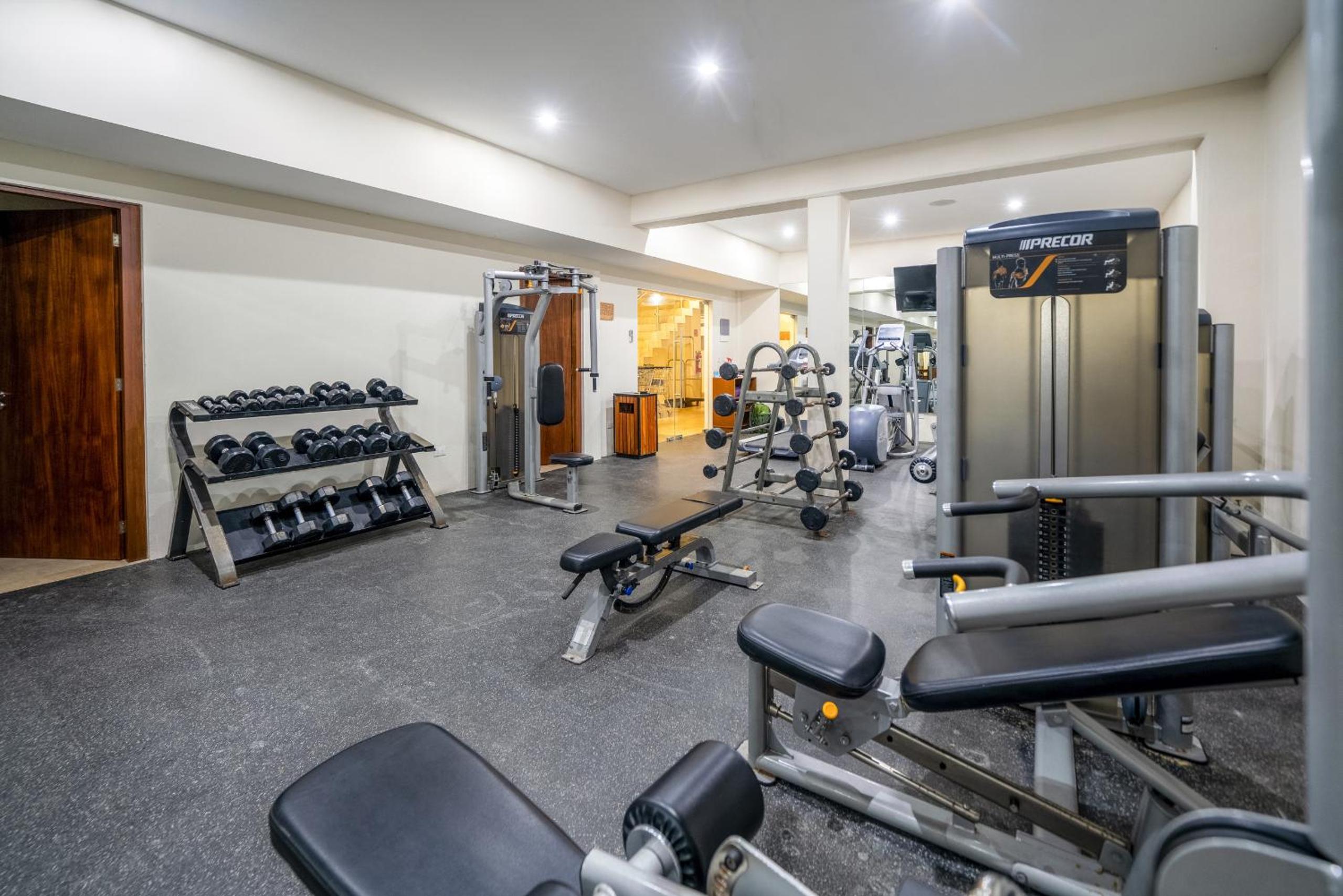 2 BR Condo with Rooftop Pool - Terrazas Condos