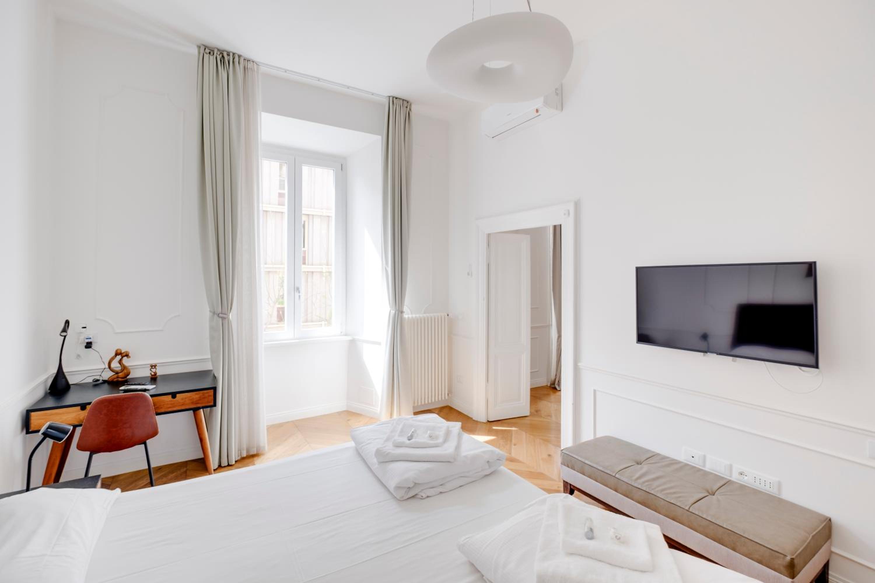 Stunning 1BR, 2BATH Apartment in the Heart of Rome 6C