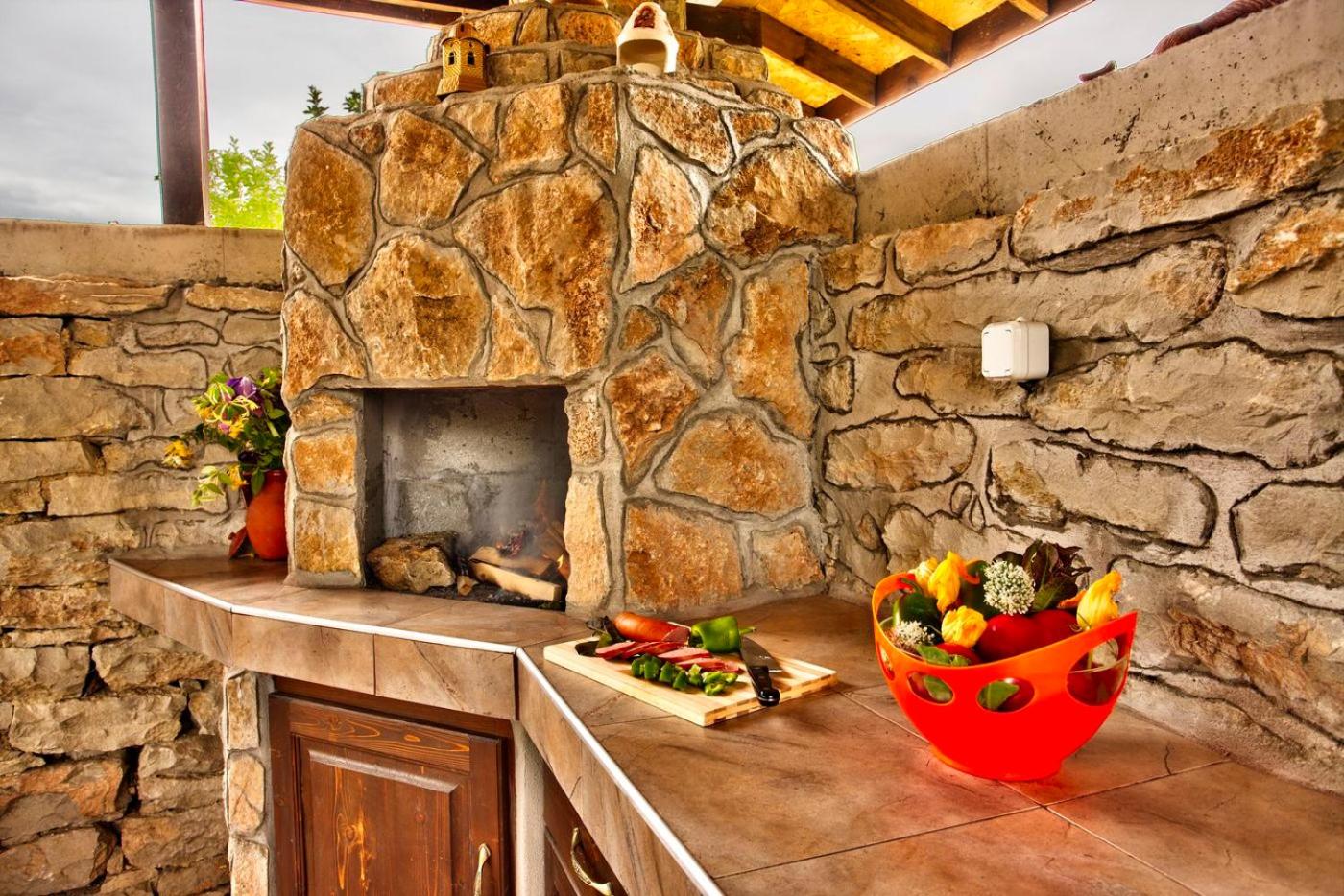 Holiday Homes Chudna