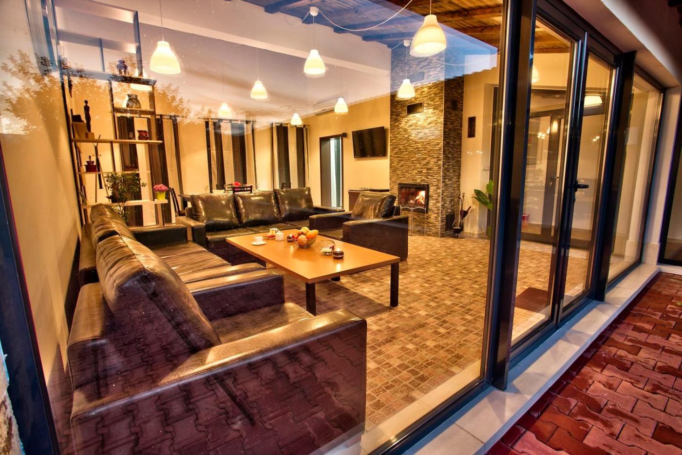 Holiday Homes Chudna