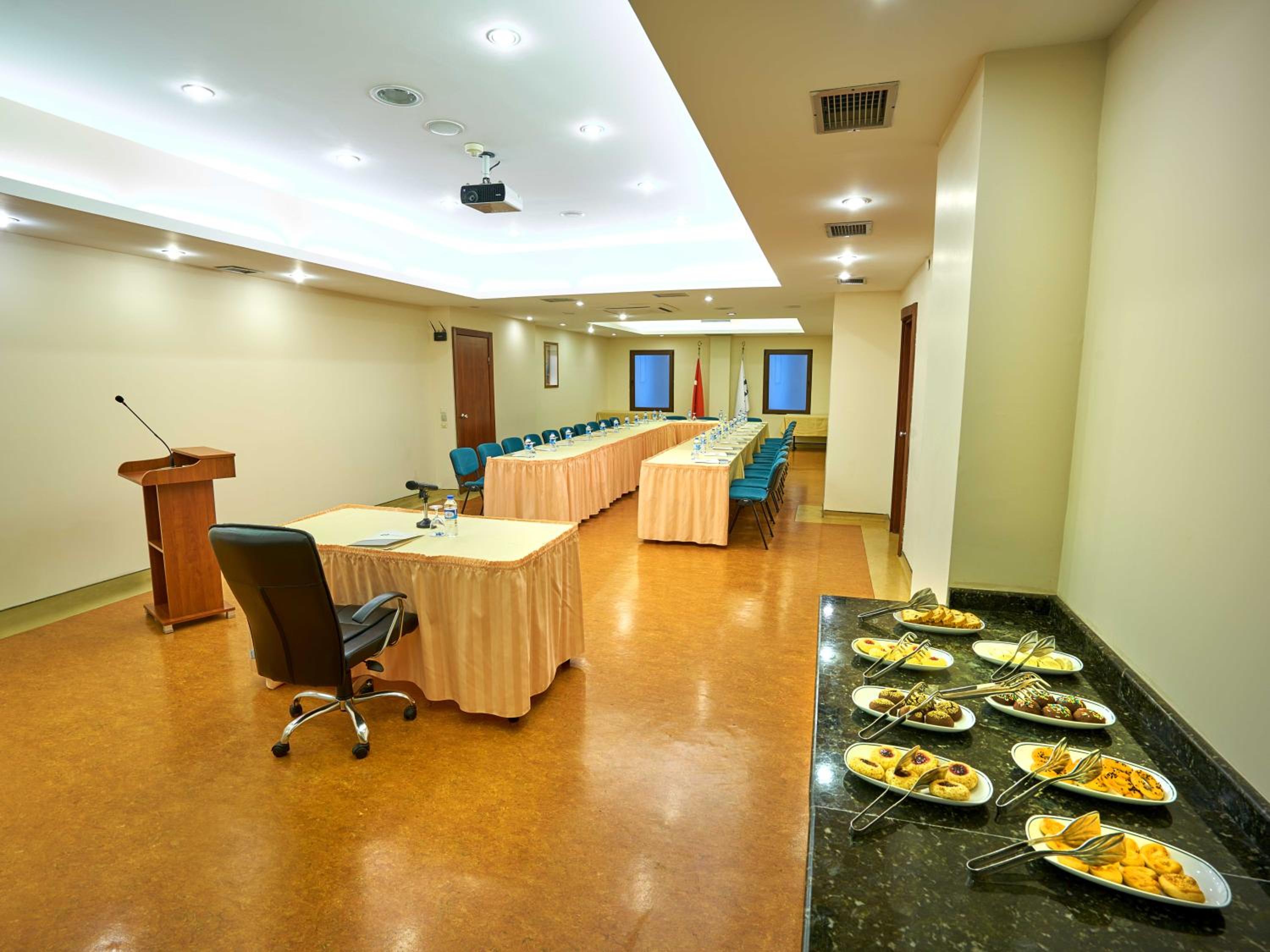 Feronya Otel - Image 27