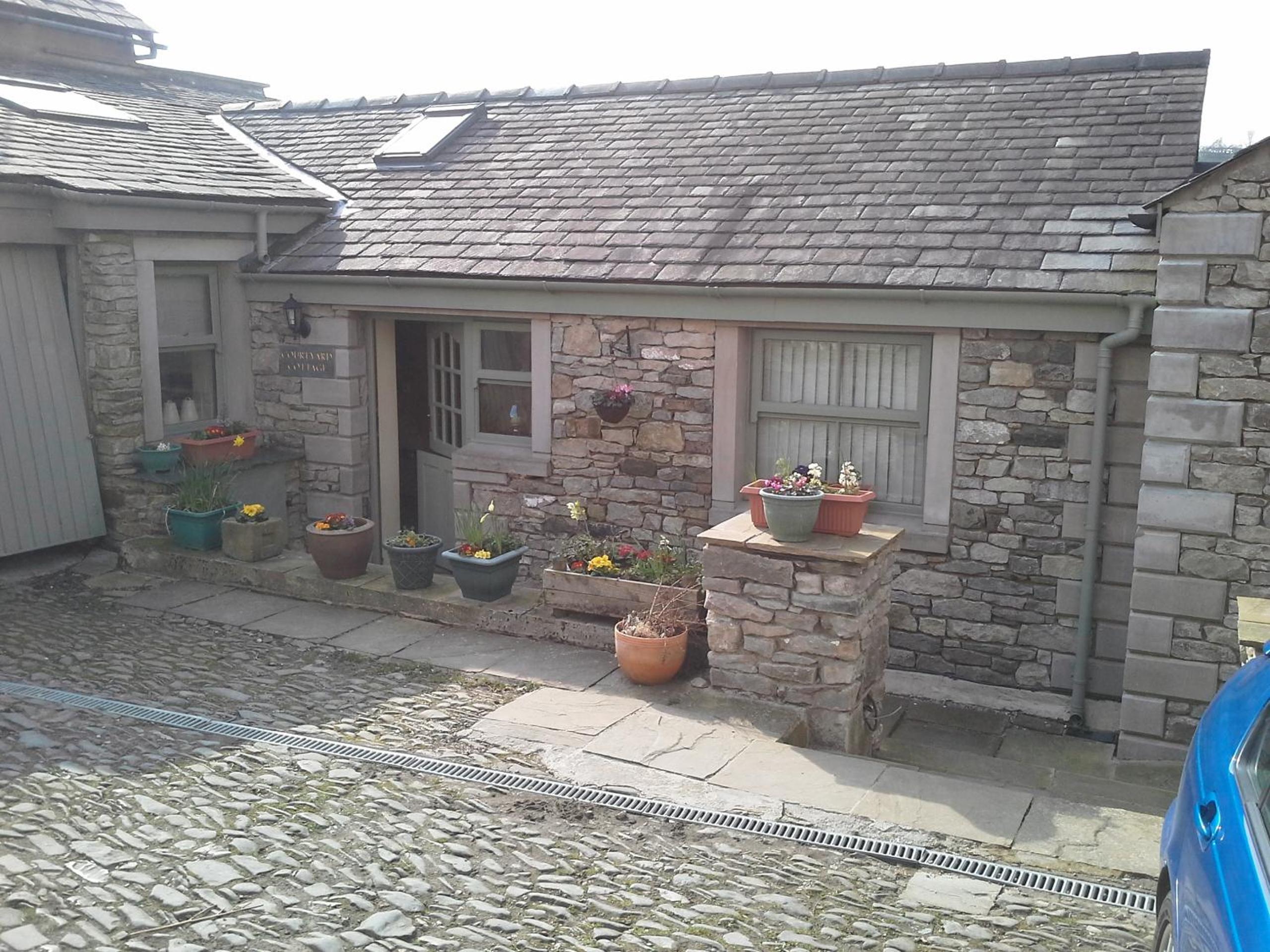 courtyard cottage