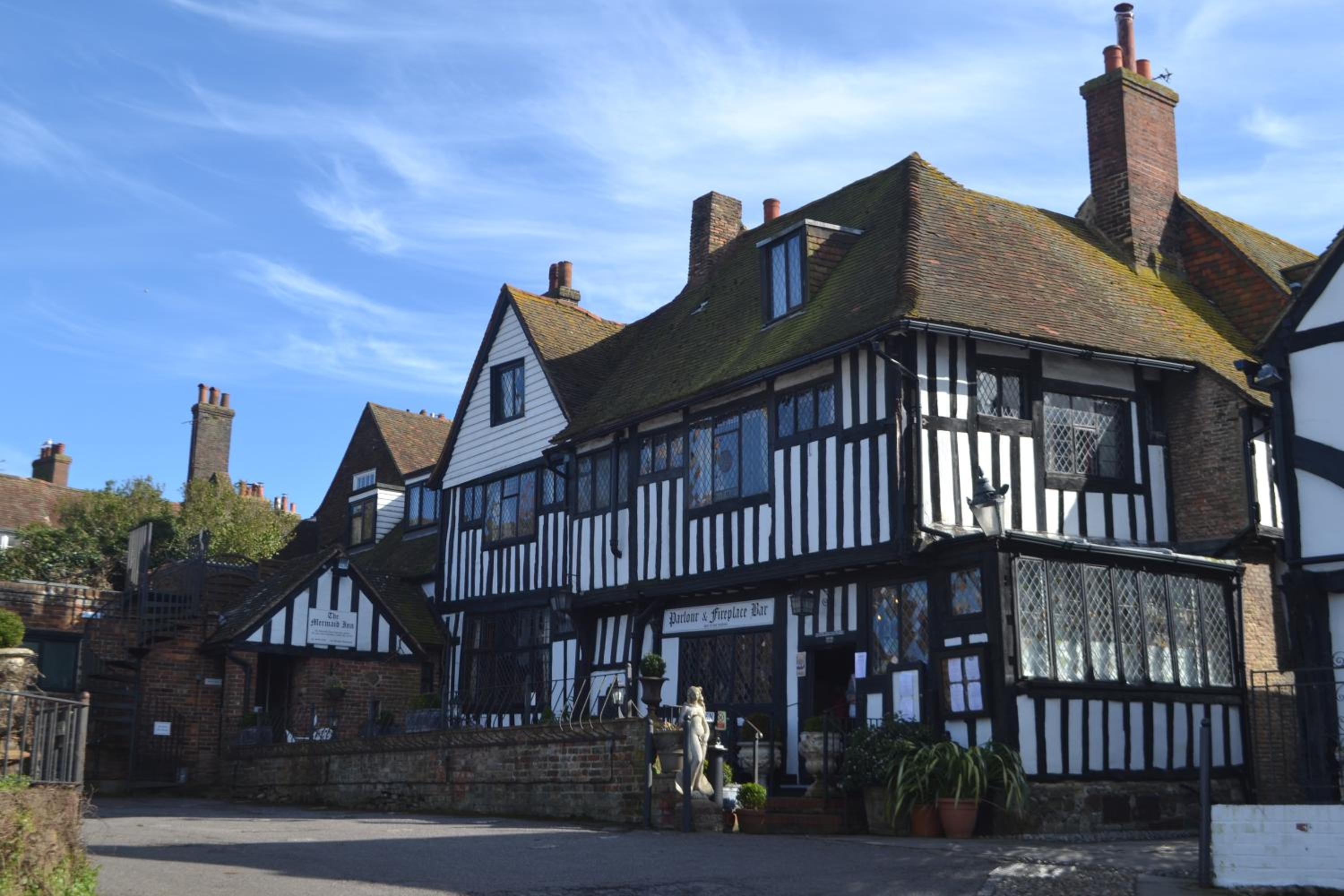 The Mermaid Inn 96