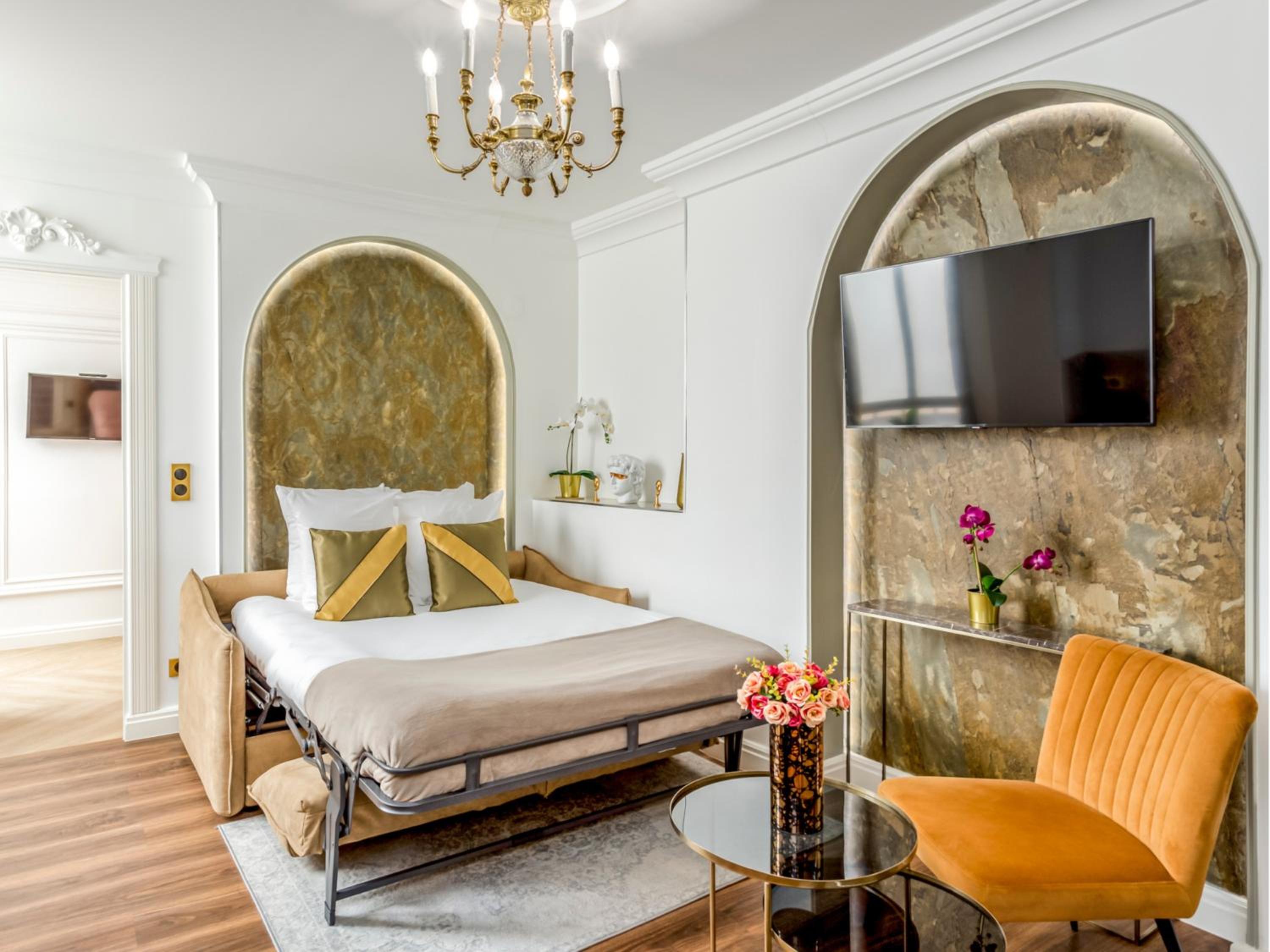 Merveil - Luxury Suite - Louvre - Rousseau