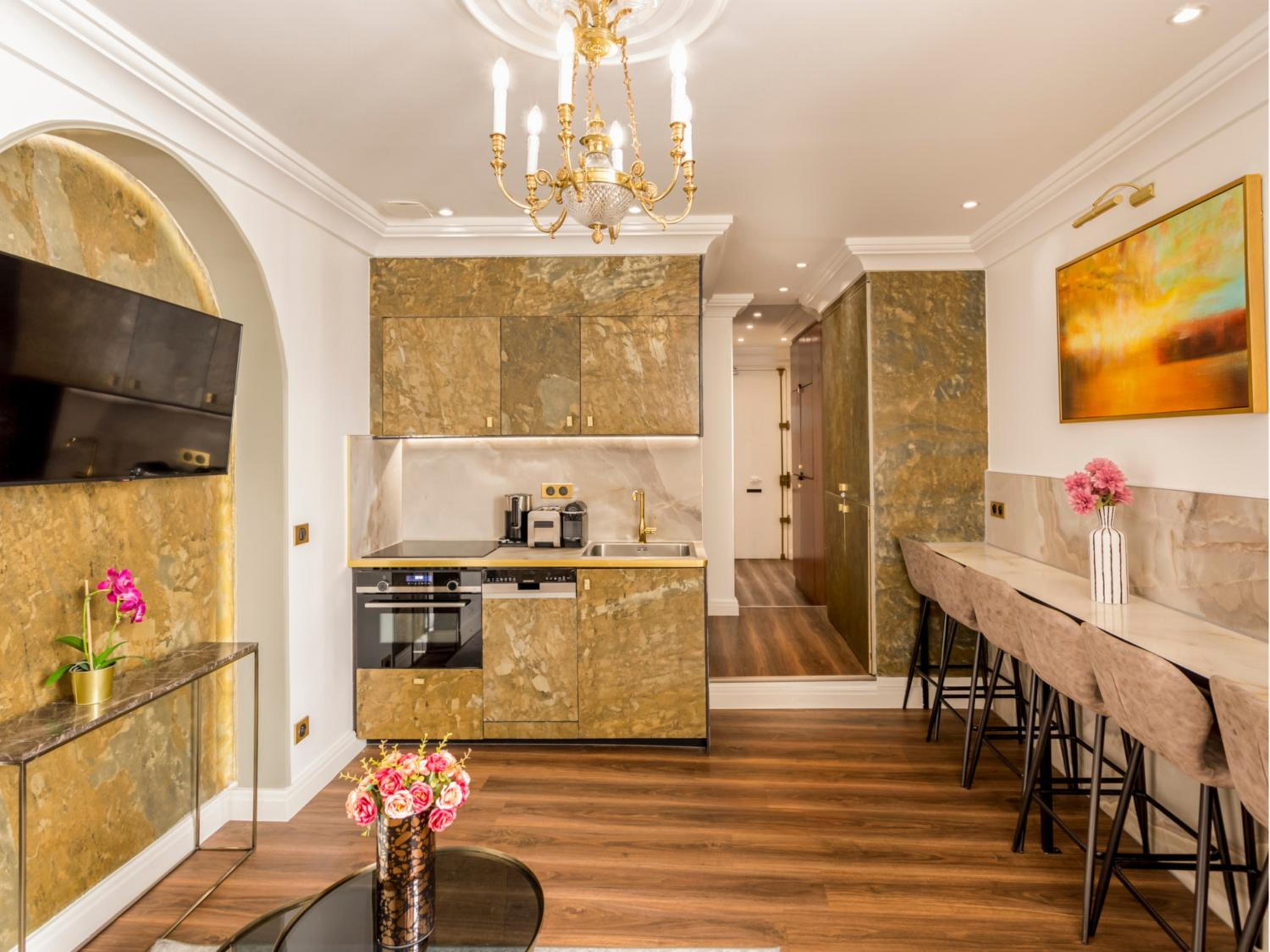 Merveil - Luxury Suite - Louvre - Rousseau