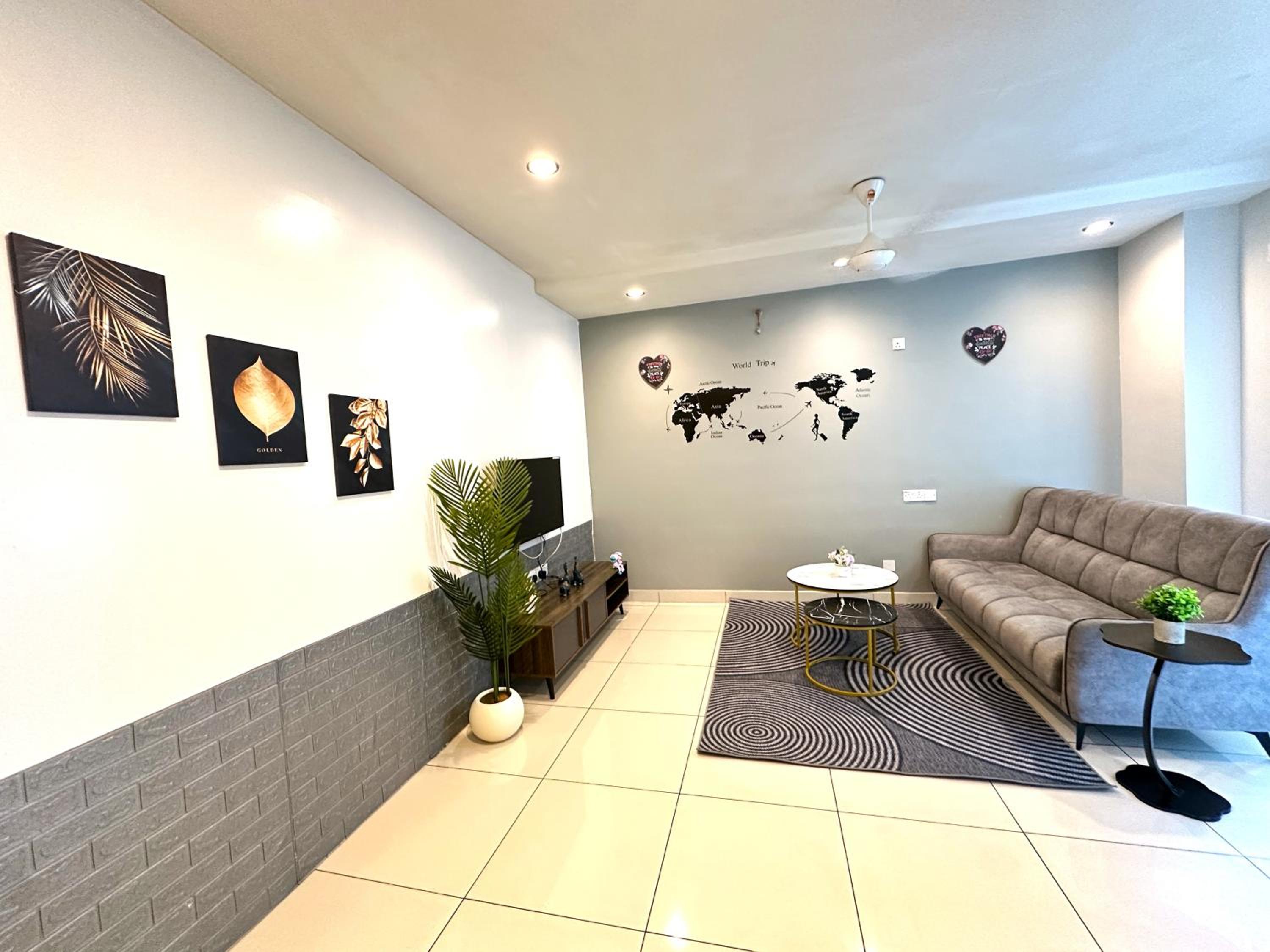 High-Floor Seaview Modern Suite 2BR Condo Next to Gurney & Georgetown Mansion one 26