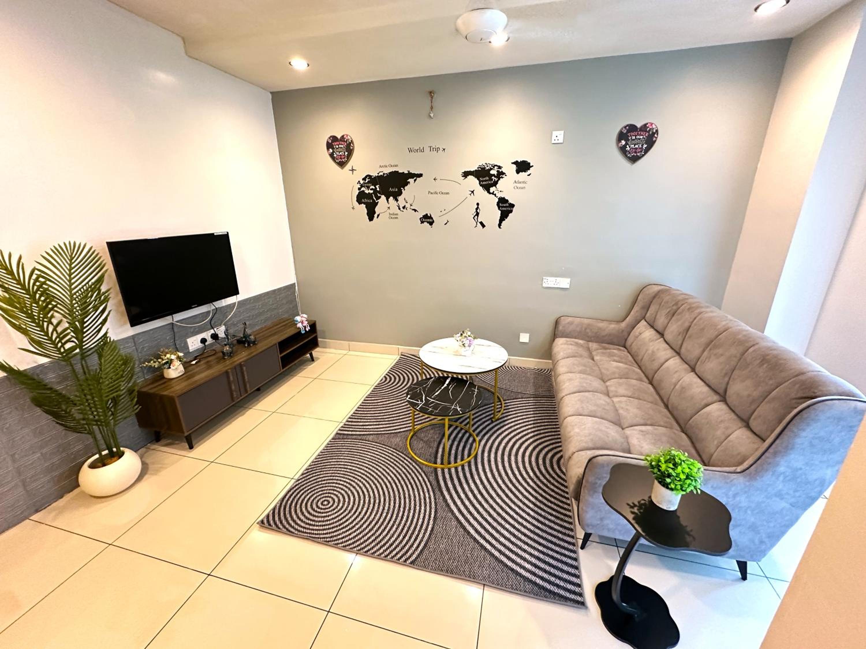 High-Floor Seaview Modern Suite 2BR Condo Next to Gurney & Georgetown Mansion one 26