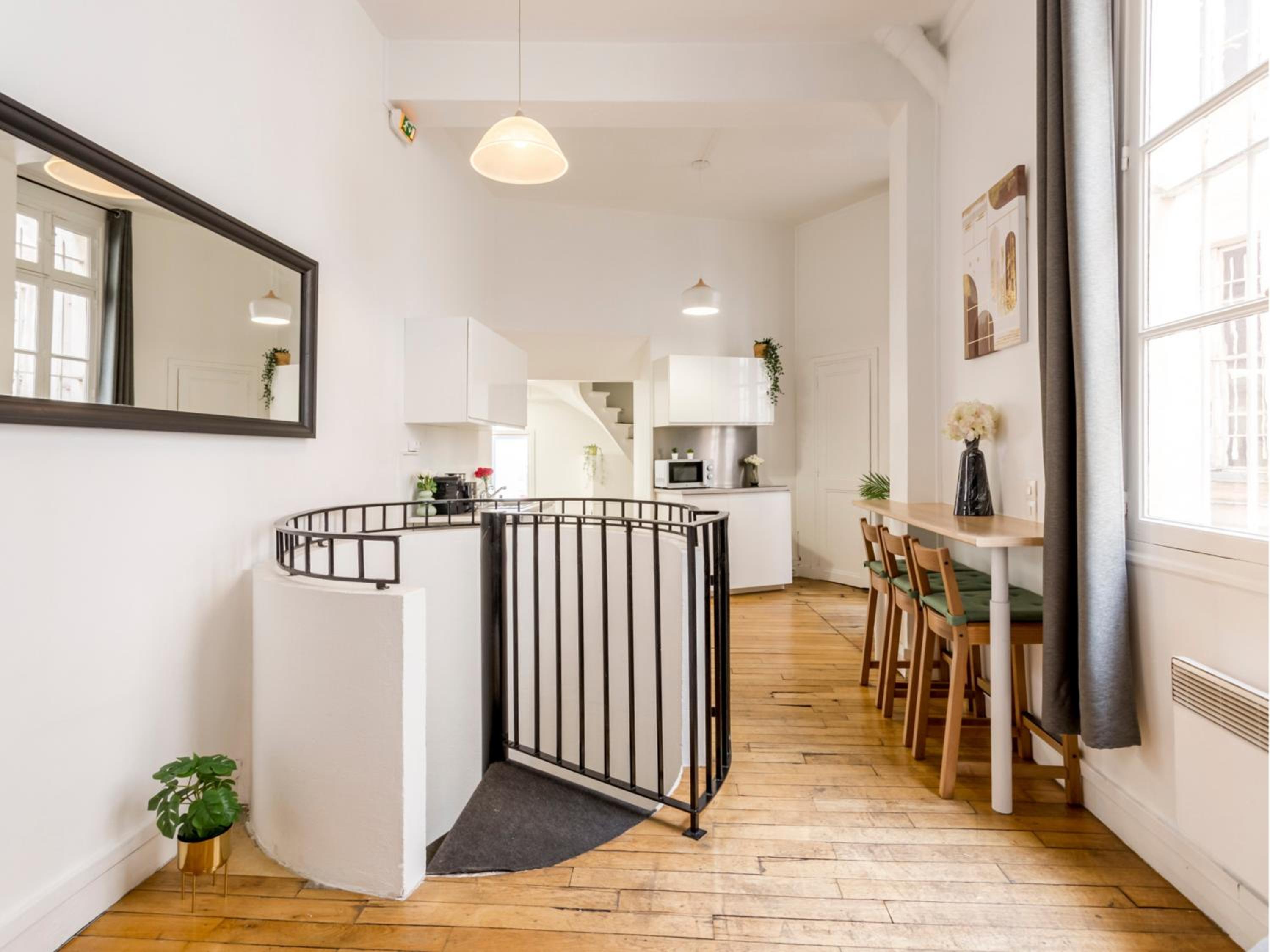 Merveil - Family Suite - Louvre - Clery
