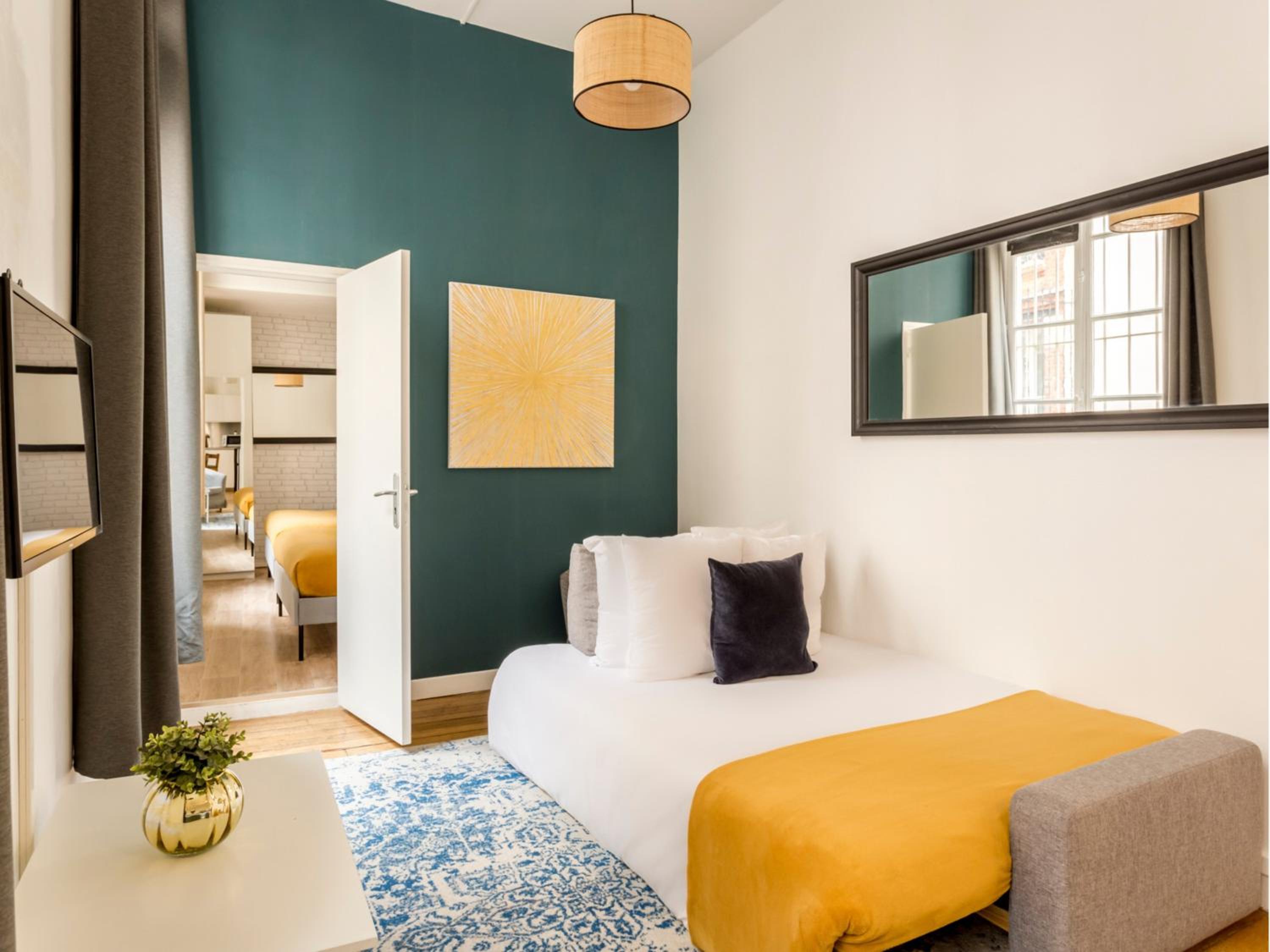Merveil - Family Suite - Louvre - Clery