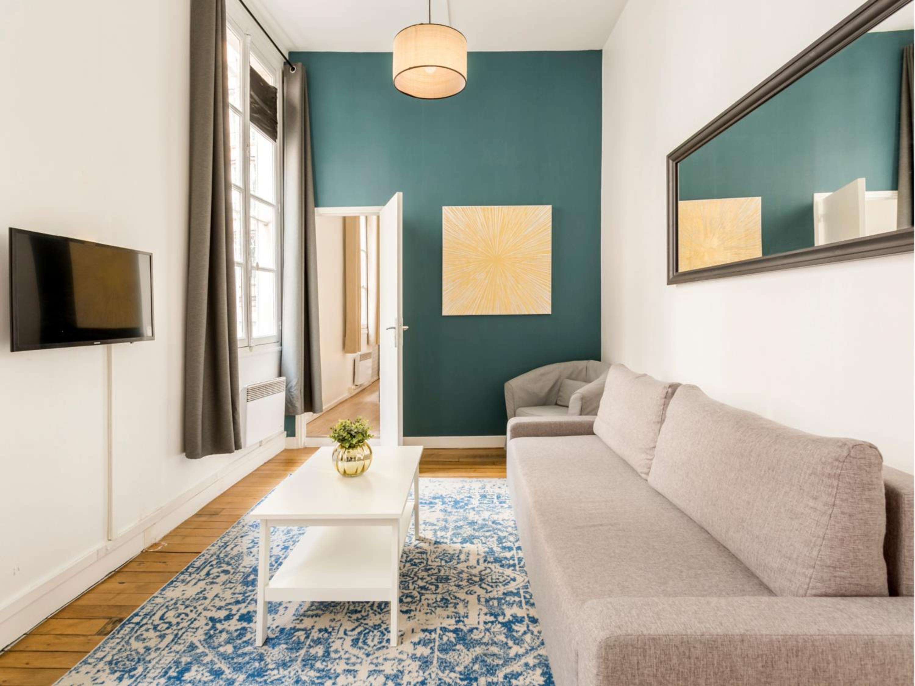 Merveil - Family Suite - Louvre - Clery
