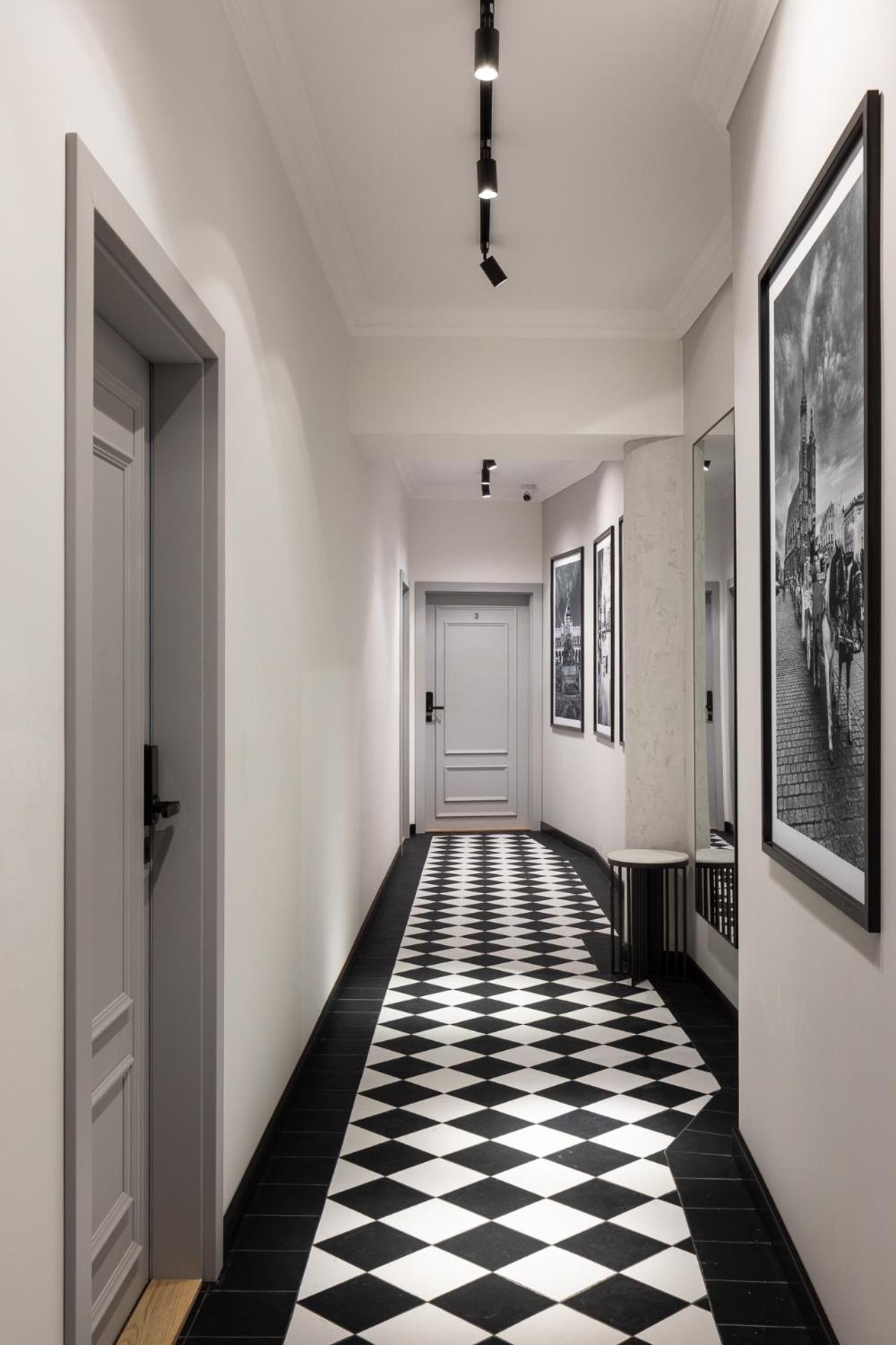 OLD TOWN Charm & Chic by Downtown Apartments