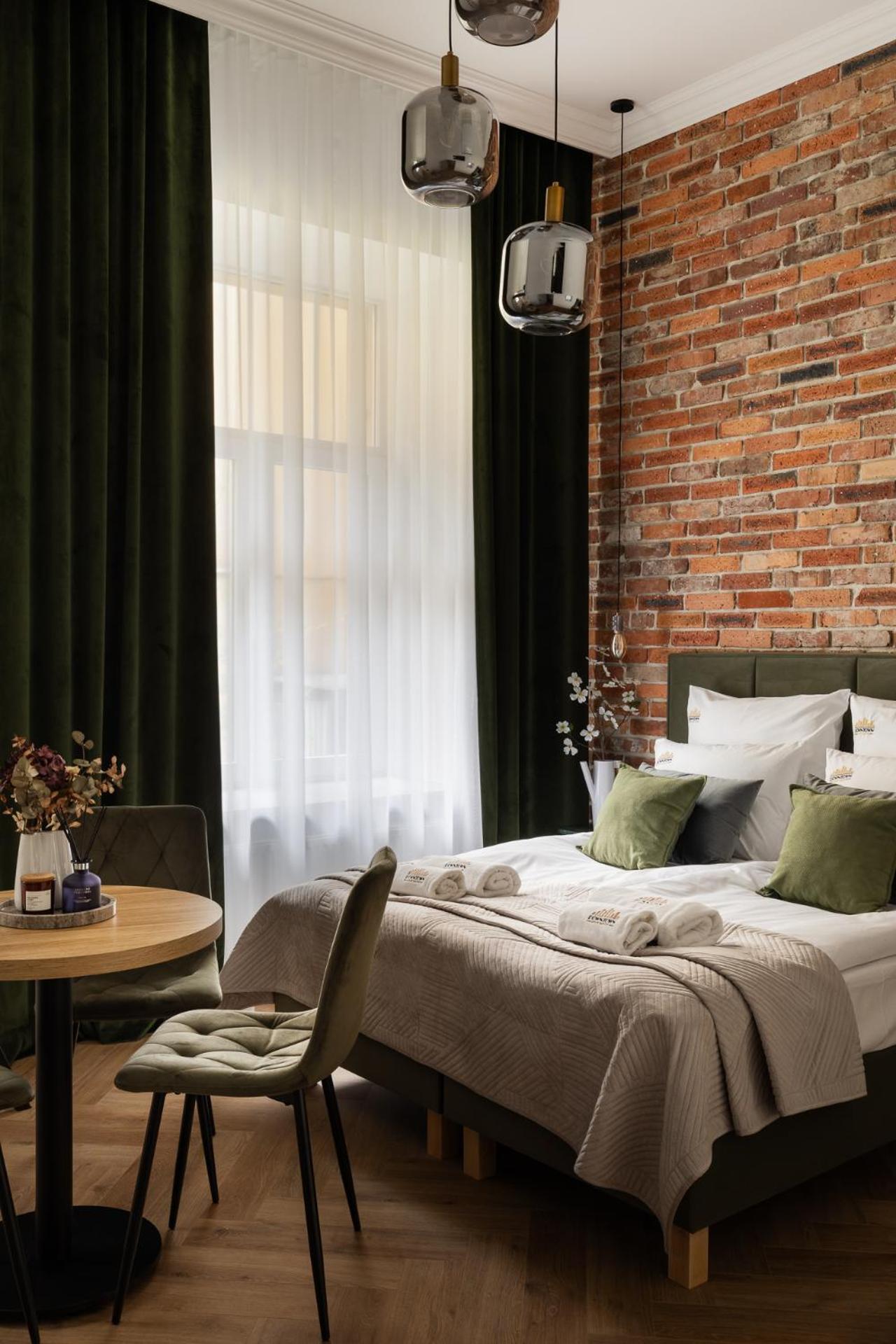 OLD TOWN Charm & Chic by Downtown Apartments