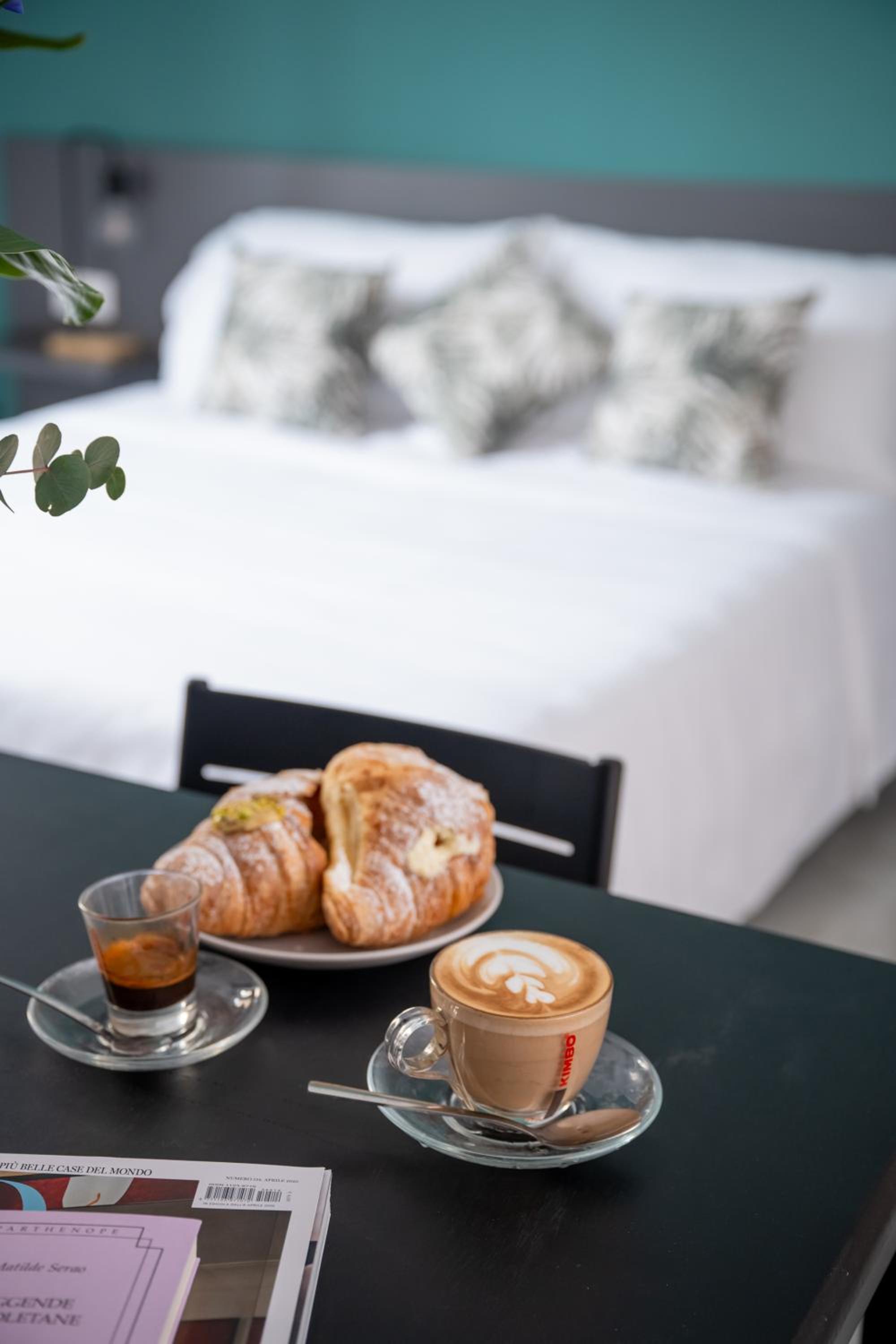 Materdei Rooms - Napoli Centro, Camere con cucina vicino Metro e colazione inclusa