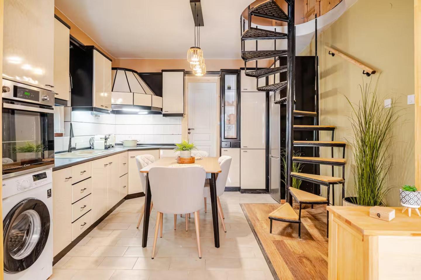 Cozy 1894 - JK 7towers Maisonette -100m2 - 1Gbps