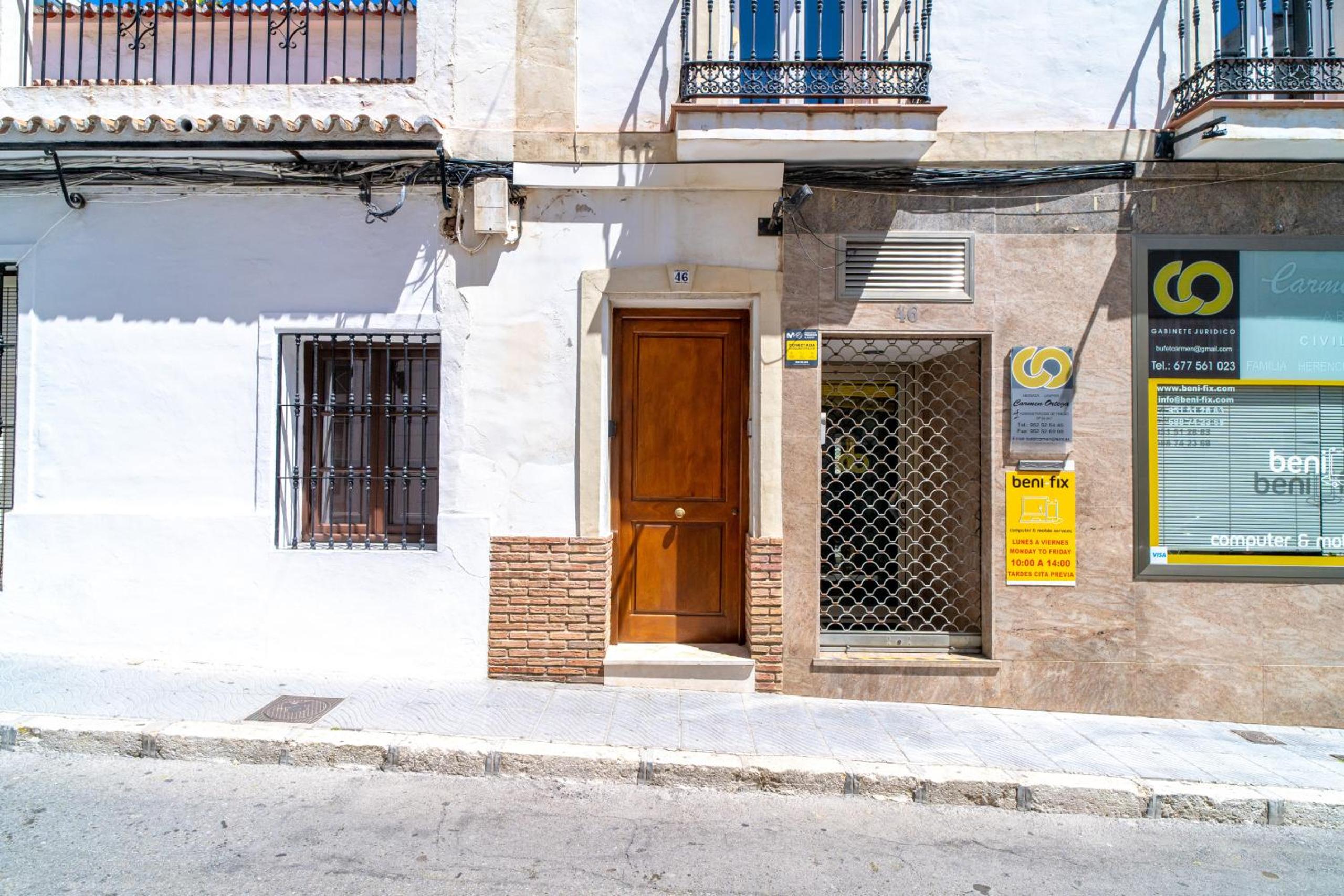 Granada 46 Centro by Casasol